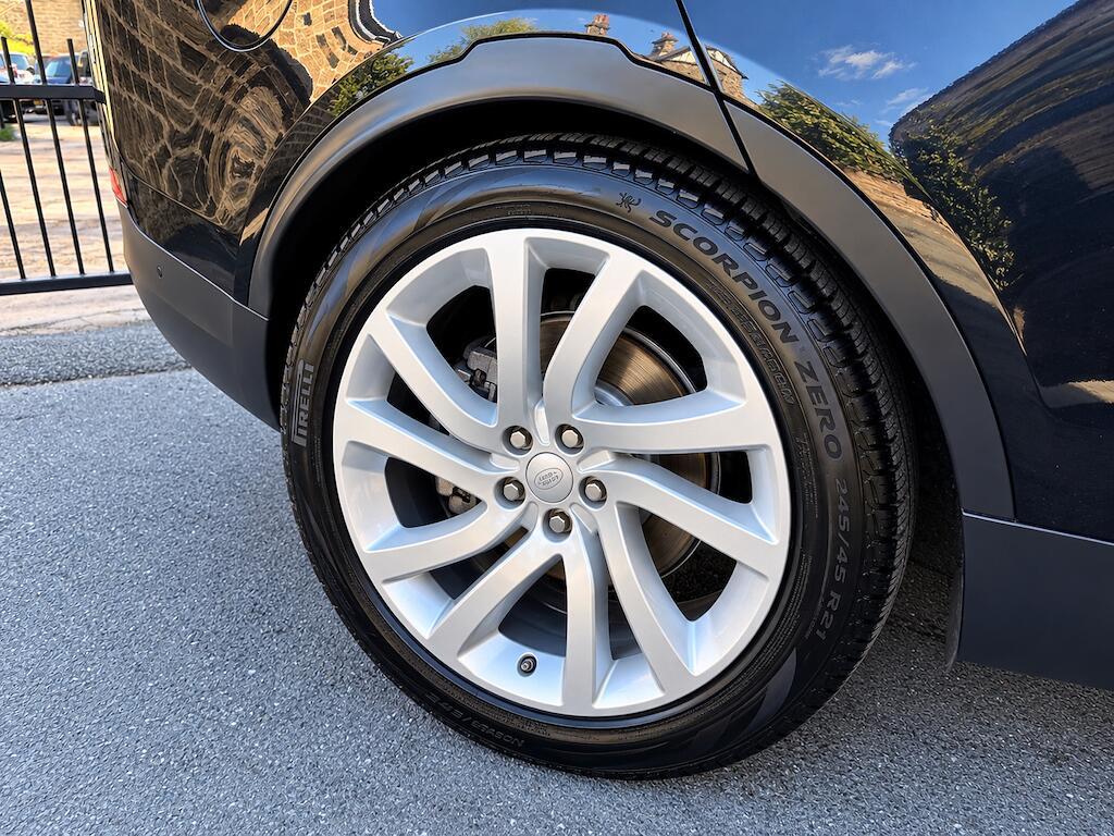 Land Rover Discovery - Image 14
