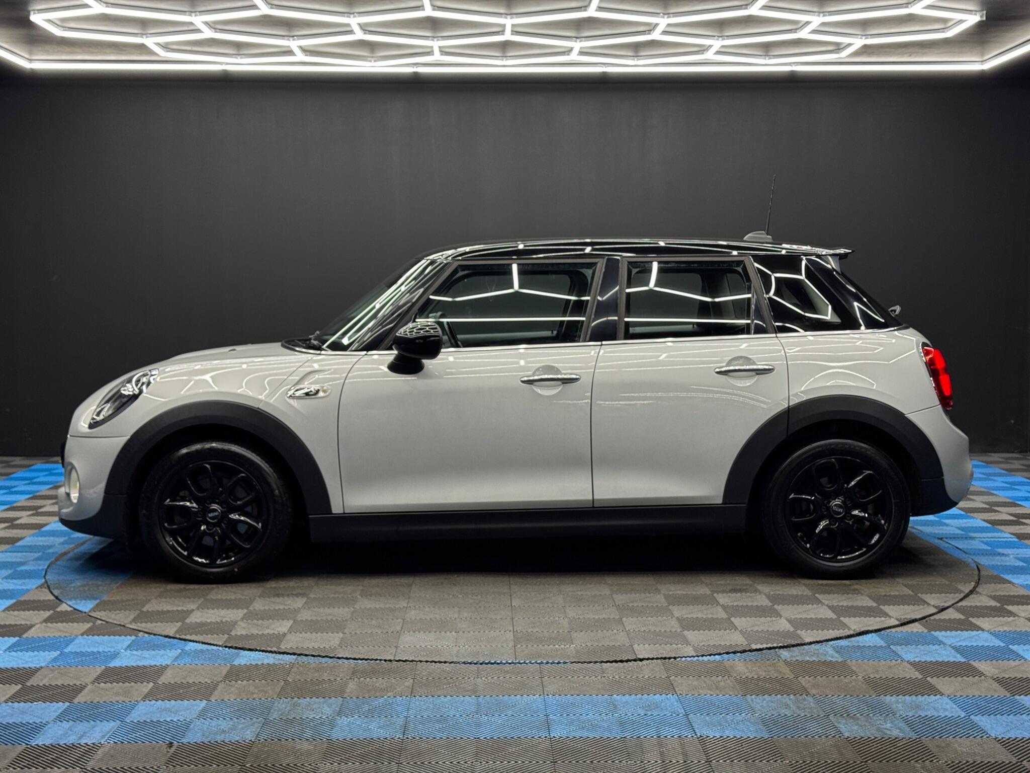 MINI Hatch - Image 8