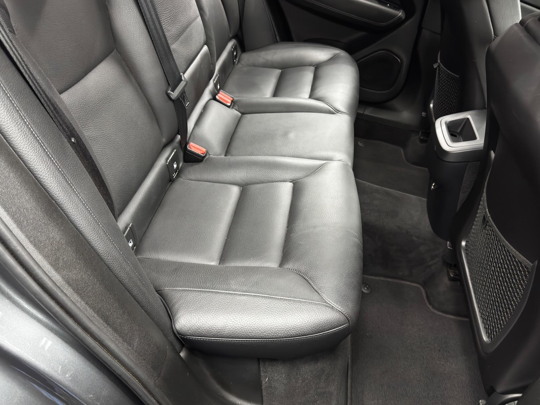 Volvo XC60 - Image 16