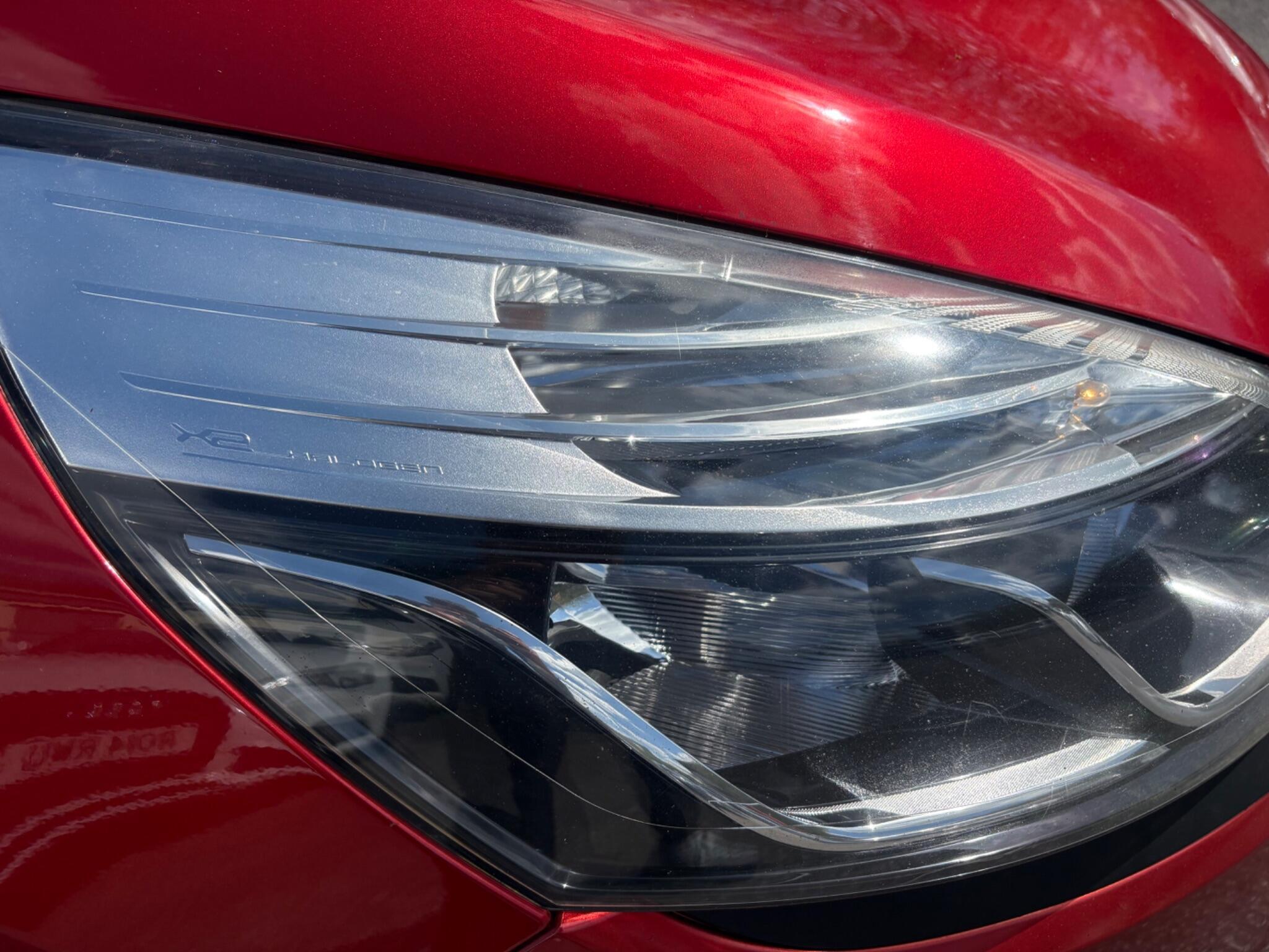 Renault Clio - Image 11