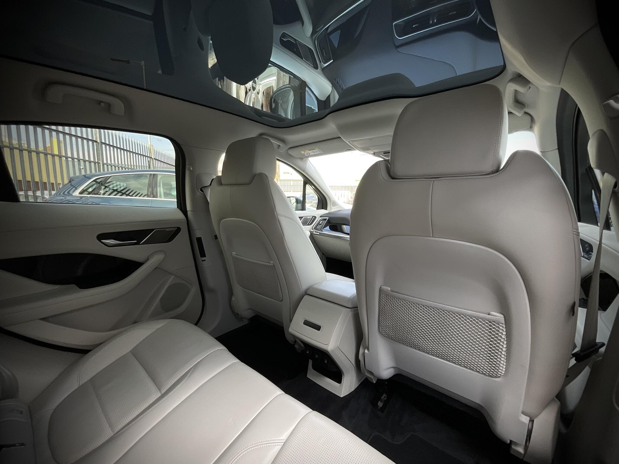 Jaguar I-Pace - Image 11