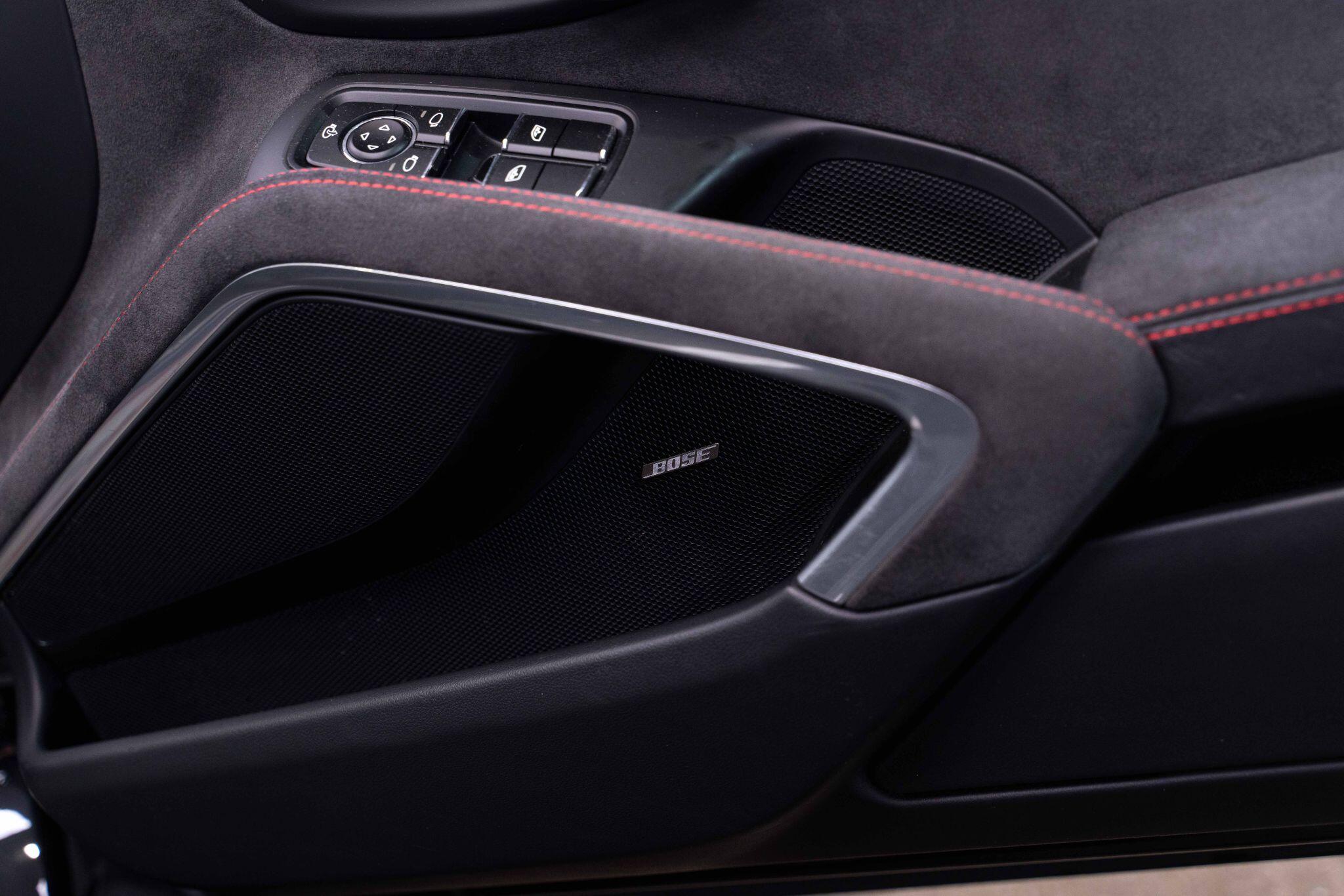 Porsche 911 - Image 15