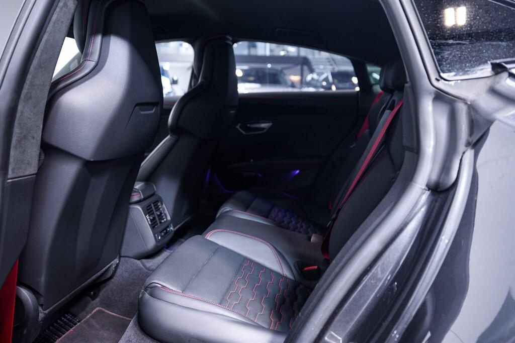 Audi RS e-tron GT - Image 17