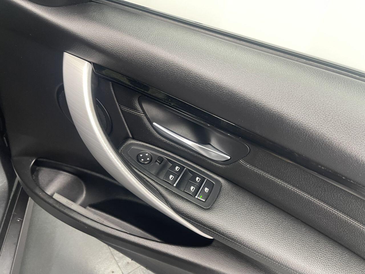 BMW 3 Series - Image 15