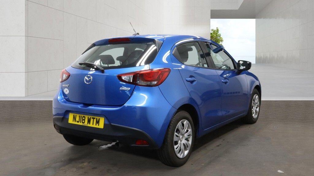 Mazda MAZDA2 - Image 4