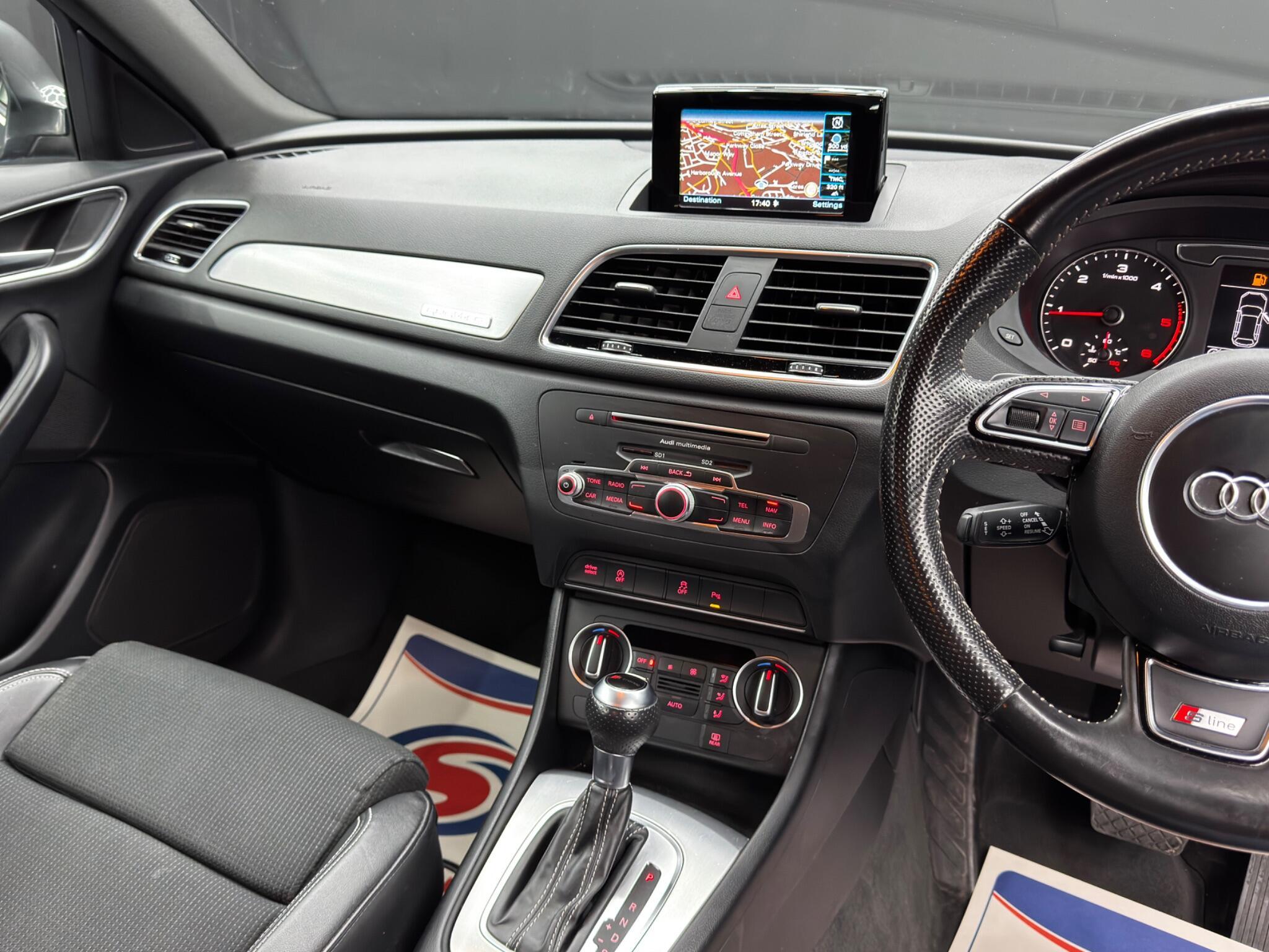 Audi Q3 - Image 23