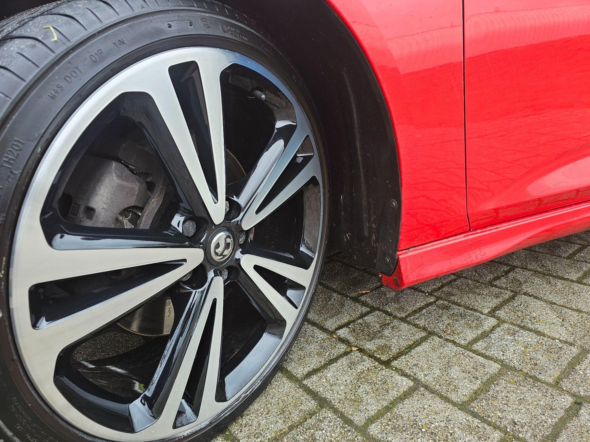 Vauxhall Insignia - Image 31