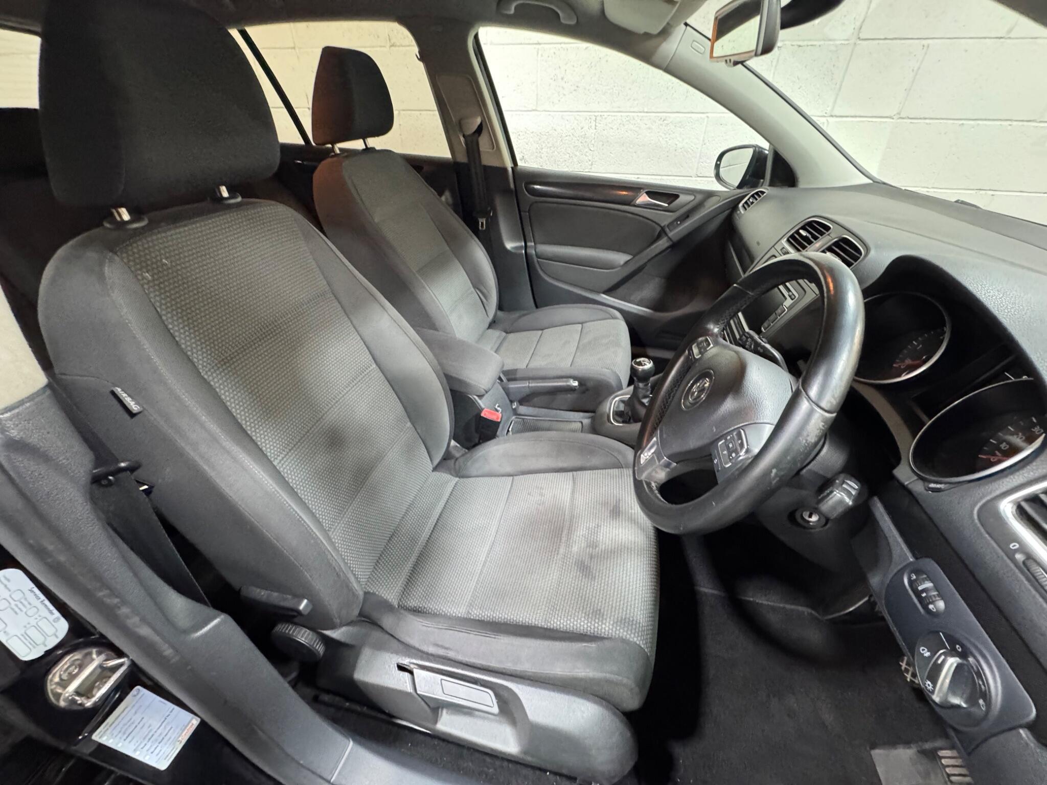 Volkswagen Golf Plus - Image 7