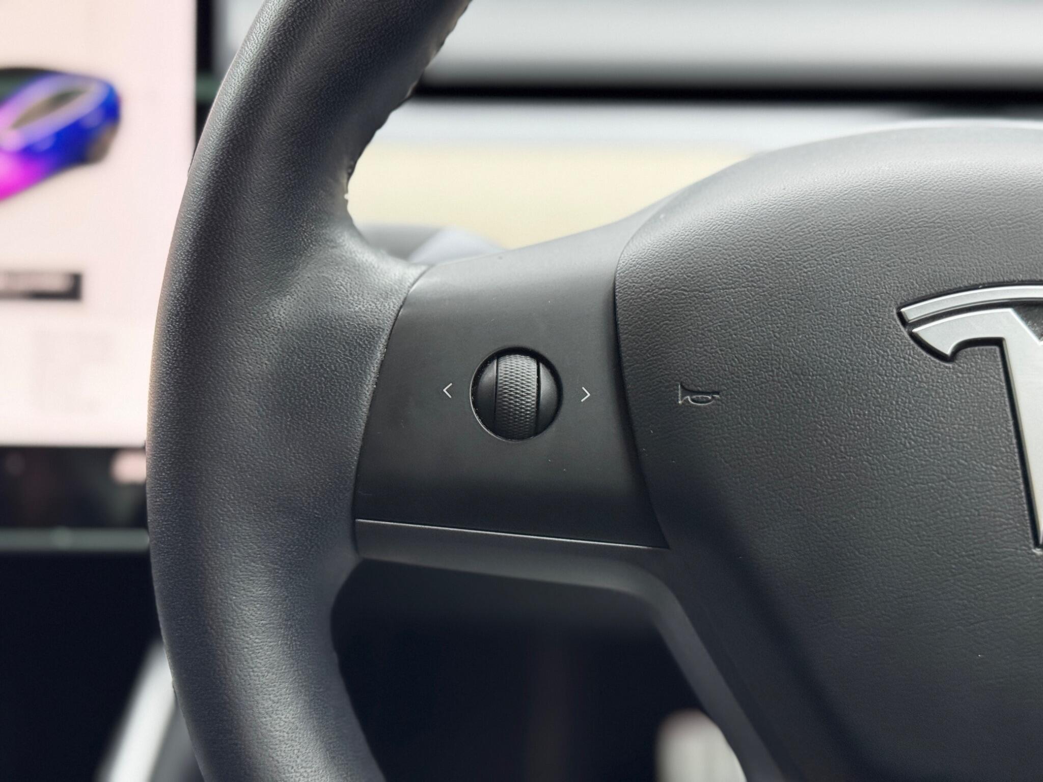 Tesla Model 3 - Image 20