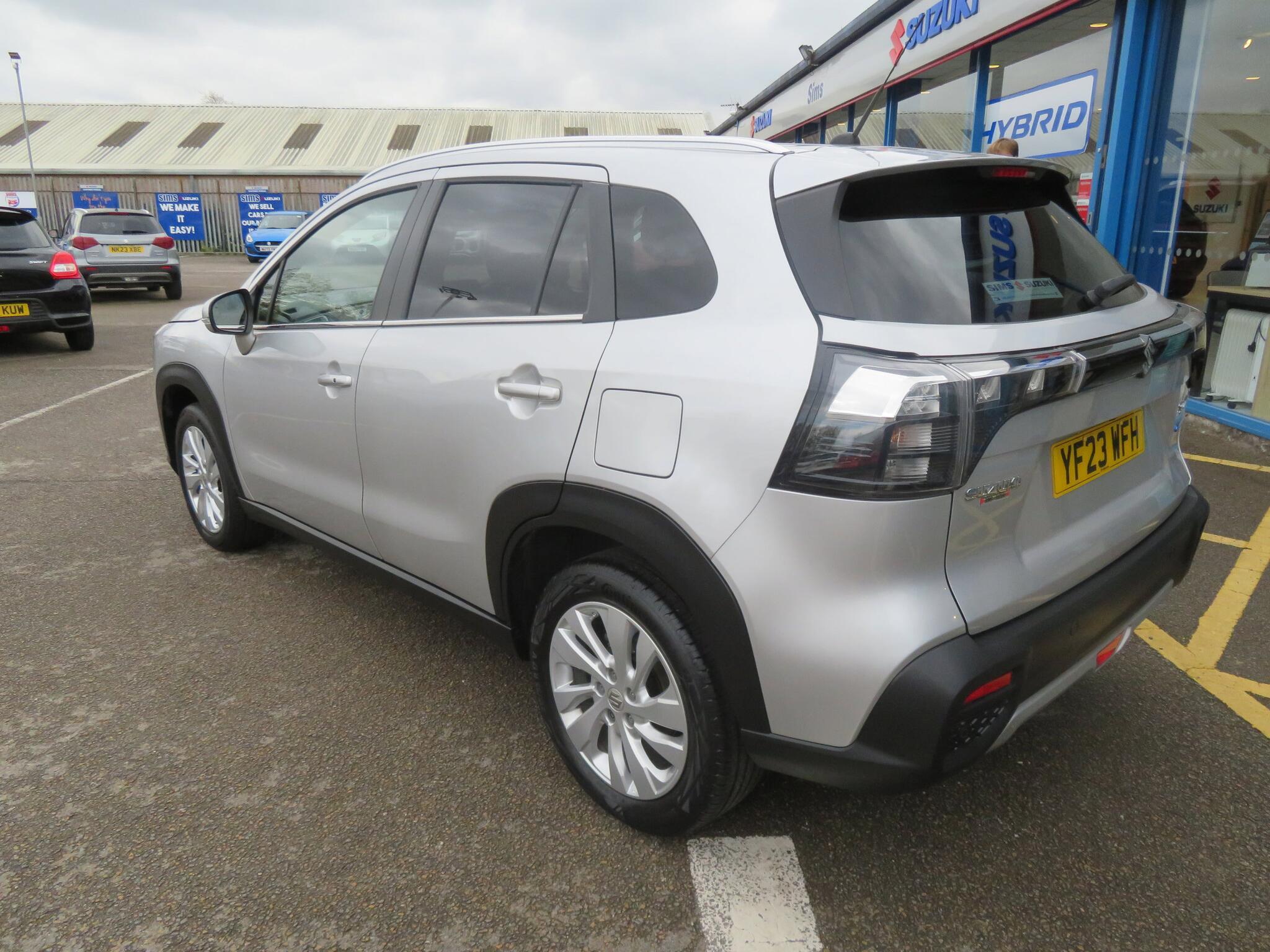 Suzuki S-Cross - Image 8