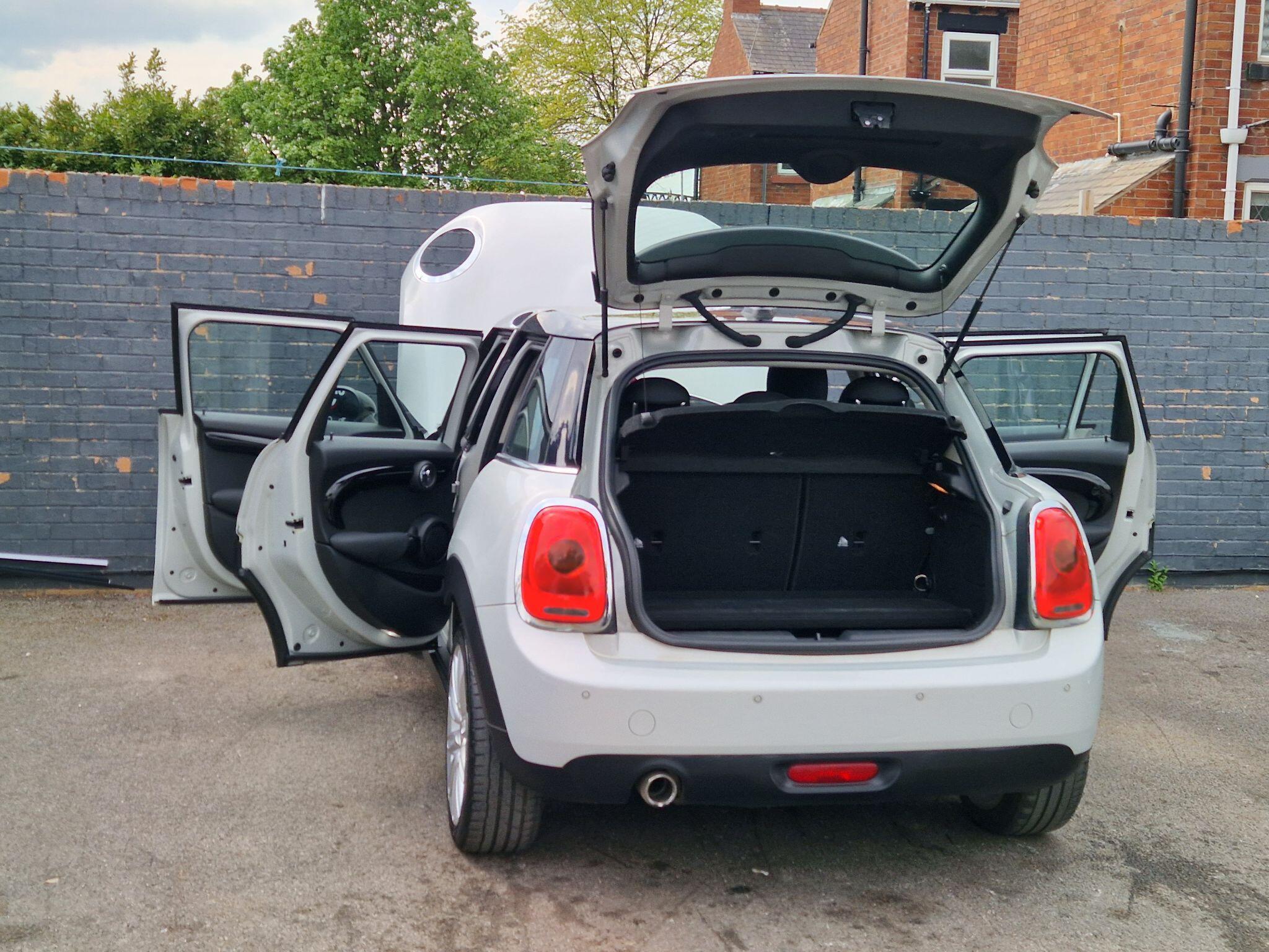 MINI Hatch - Image 19