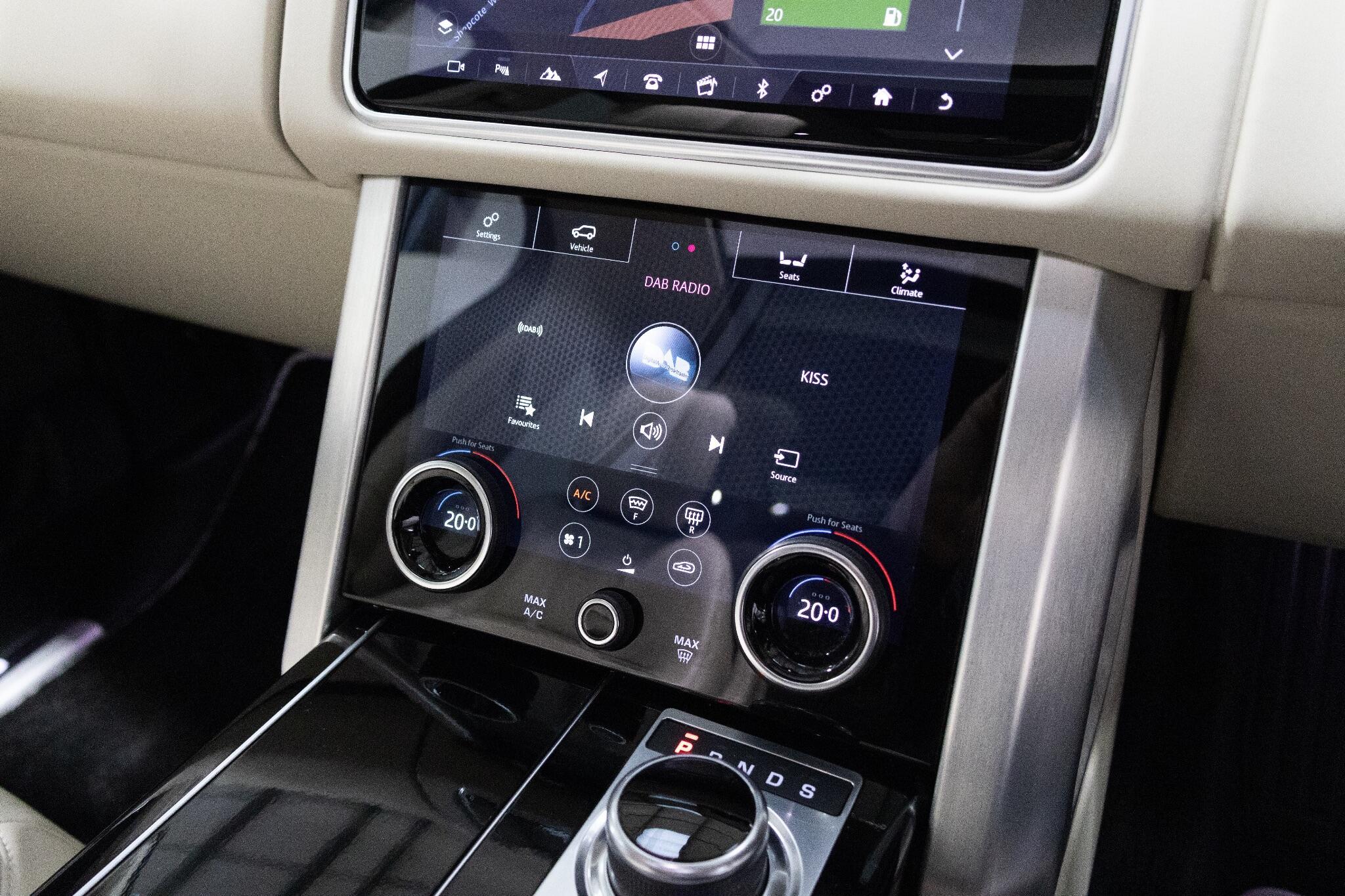 Land Rover Range Rover - Image 30