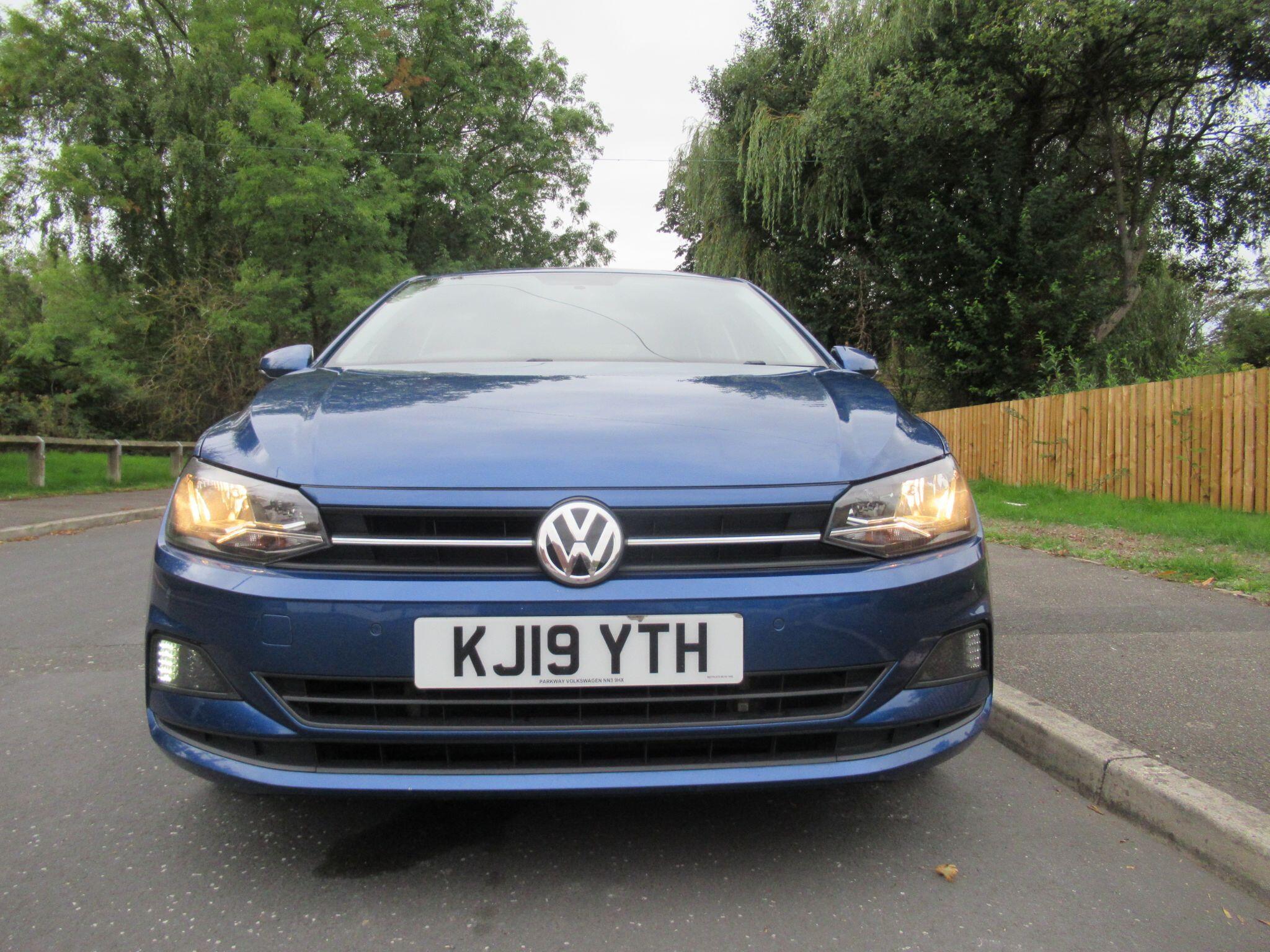 Volkswagen Polo - Image 6