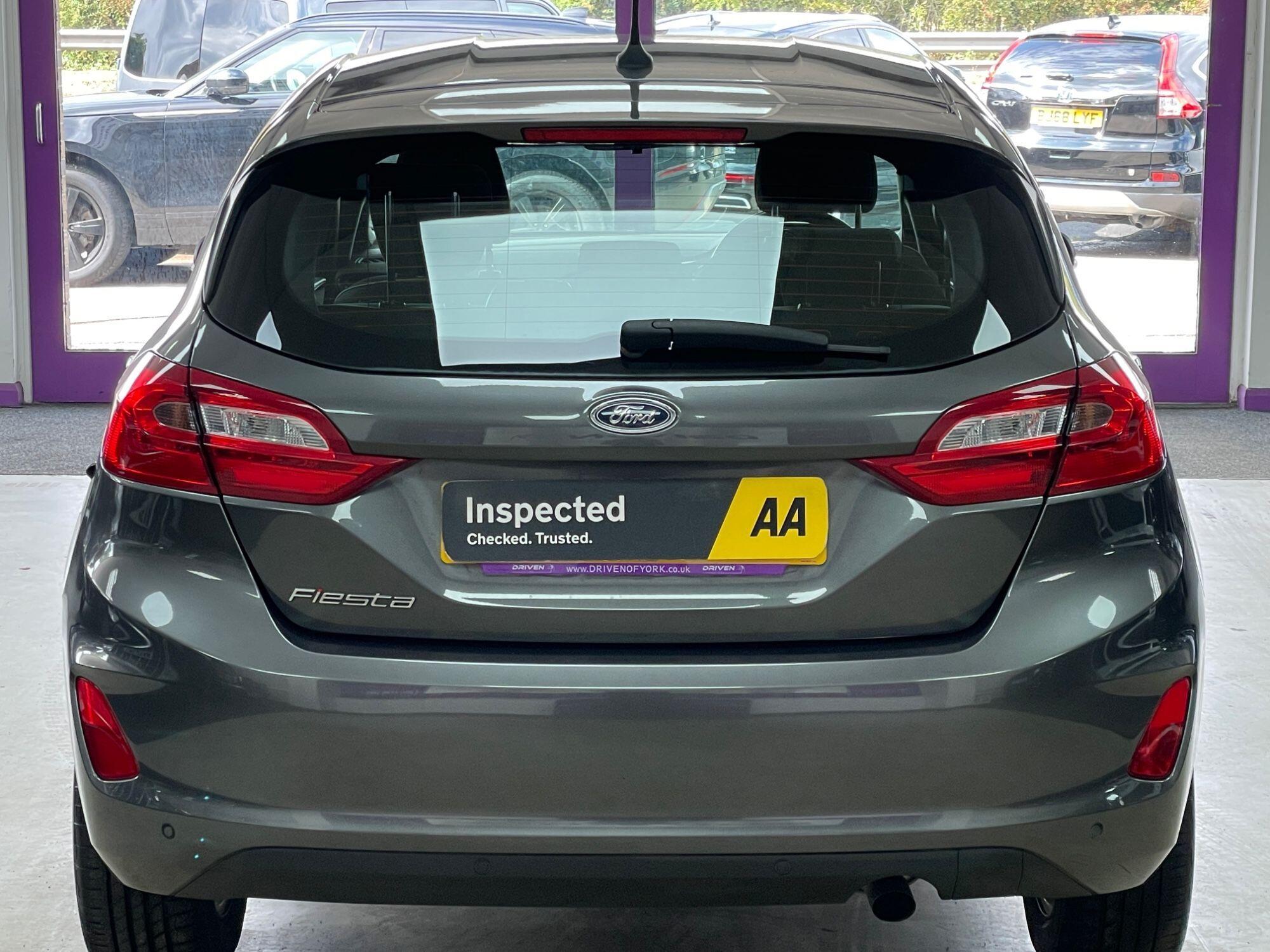 Ford Fiesta - Image 8