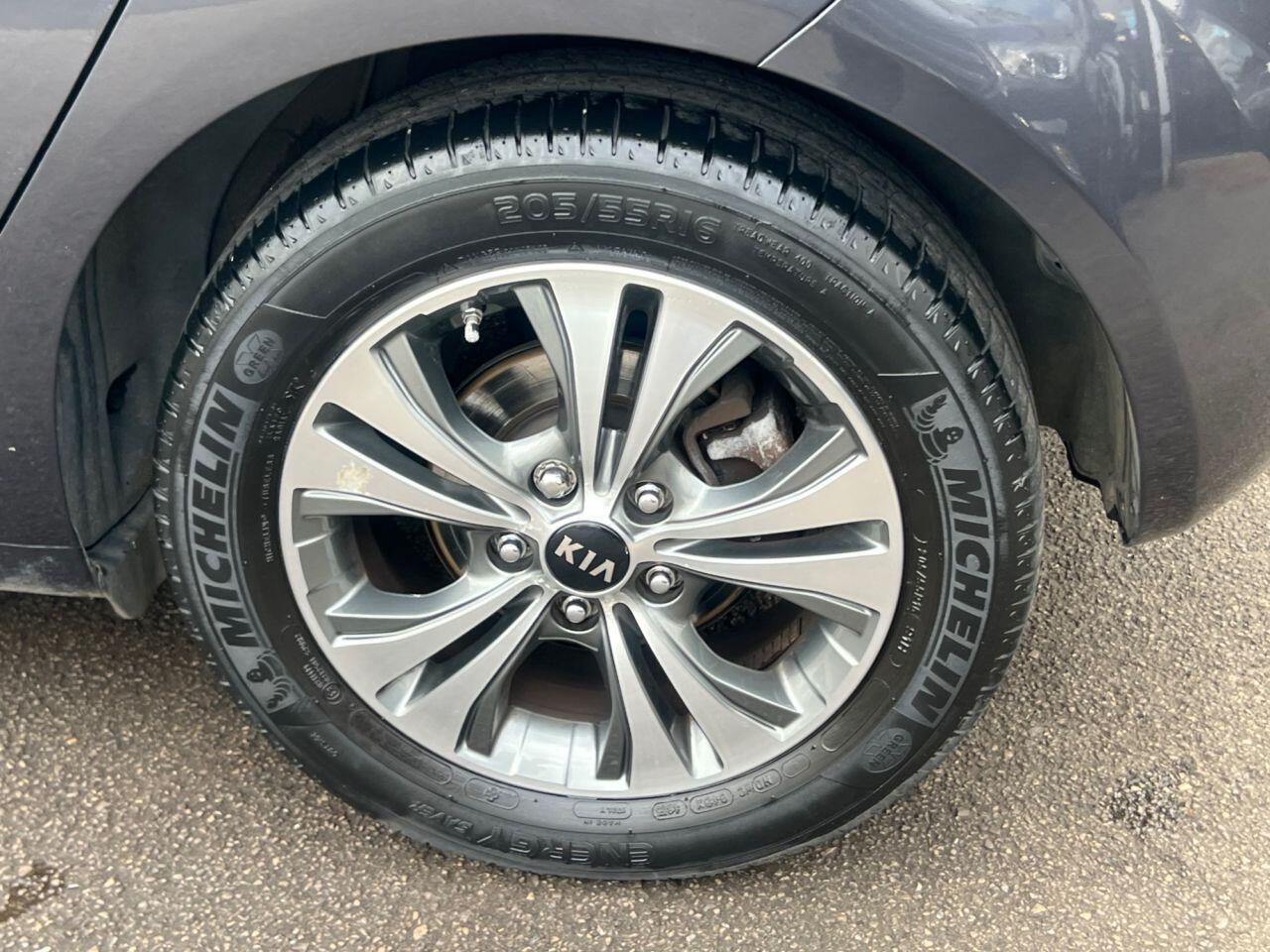 Kia Venga - Image 28