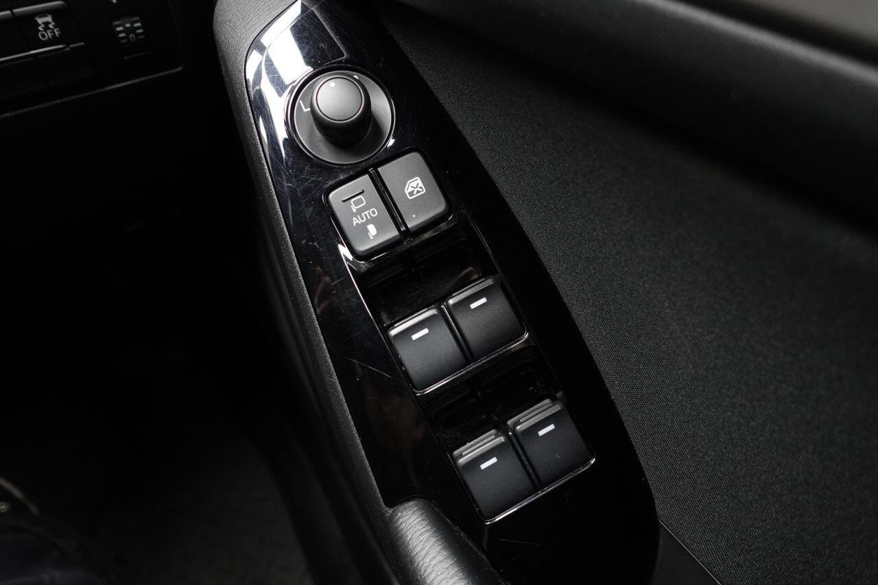 Mazda MAZDA3 - Image 38