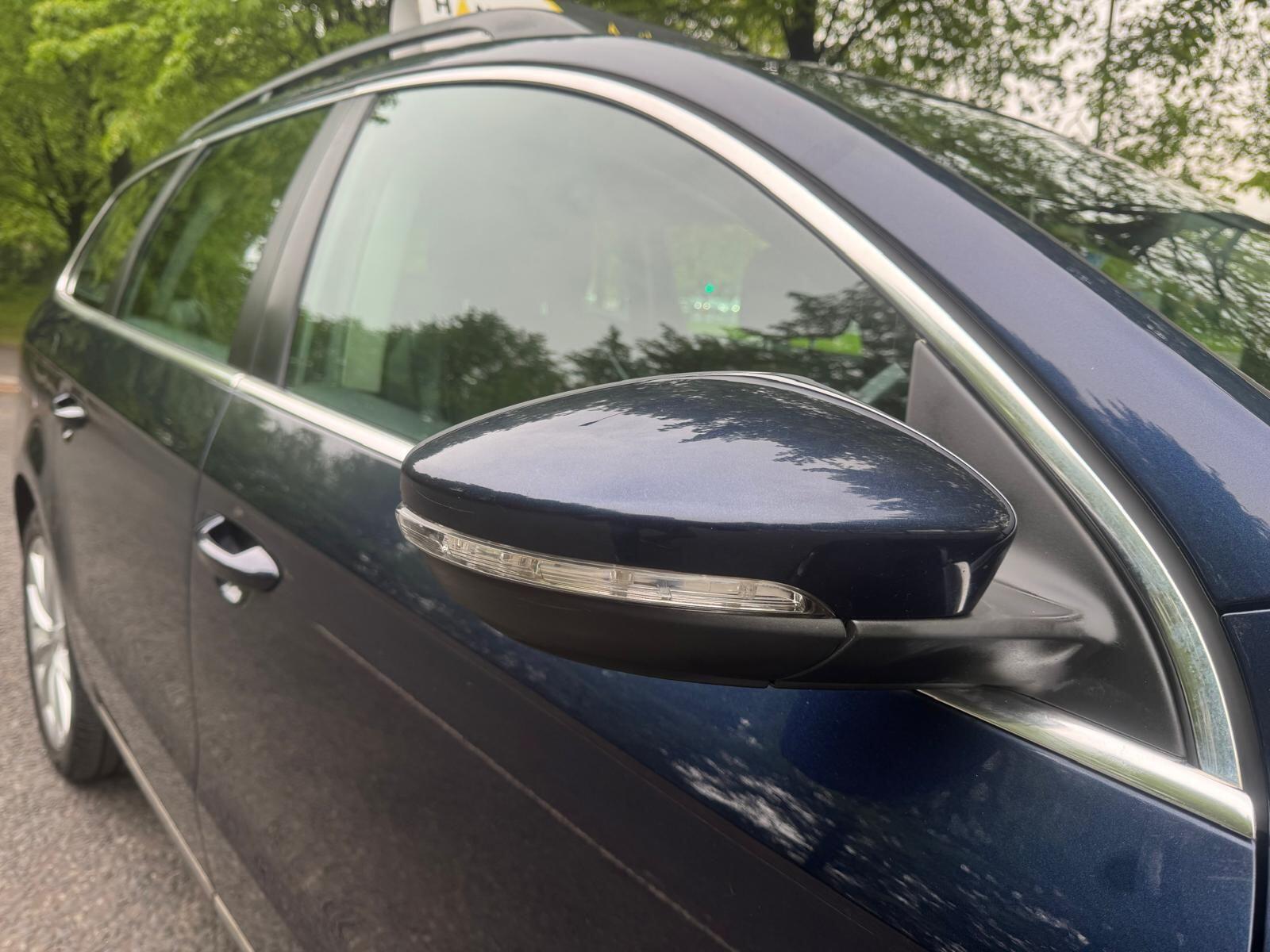 Volkswagen Passat - Image 42