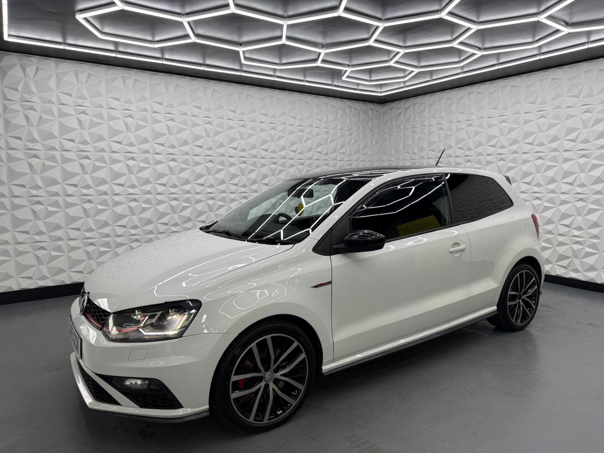 Volkswagen Polo - Image 5