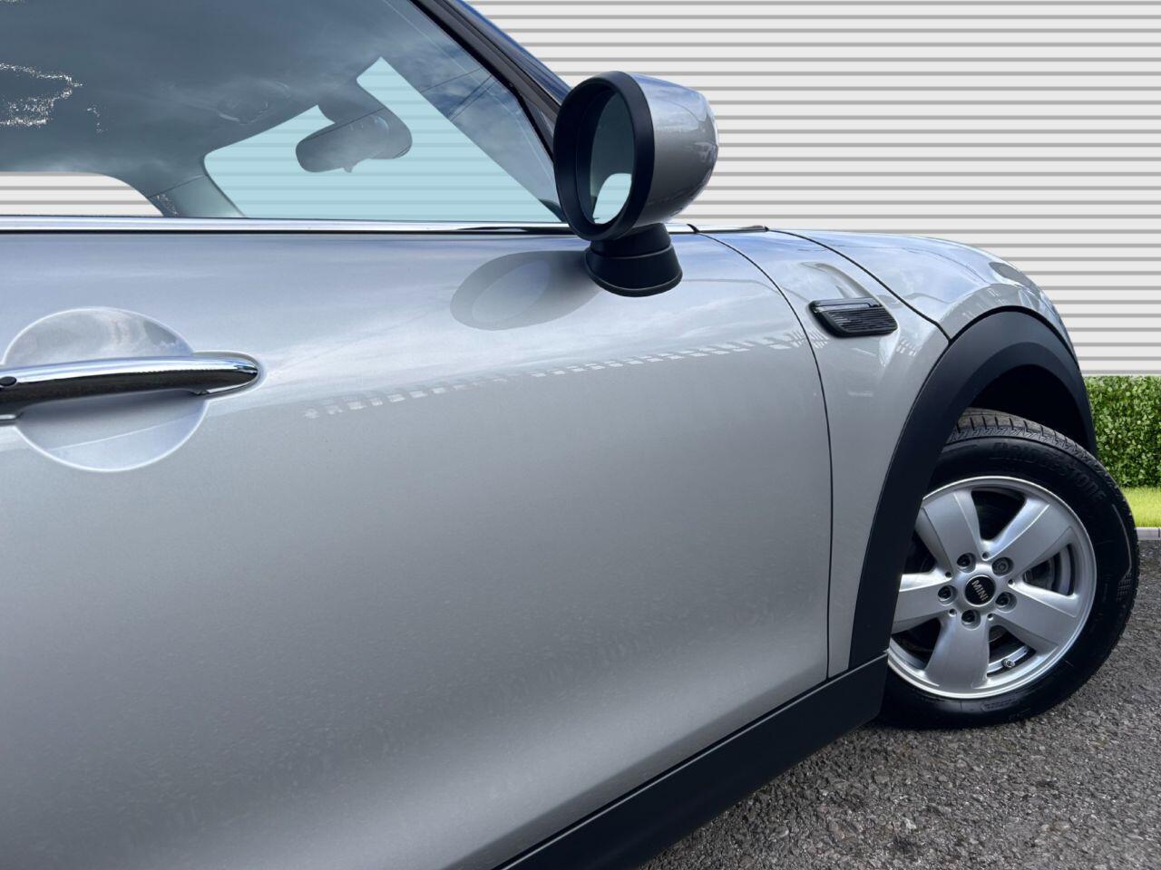 MINI Hatch - Image 27