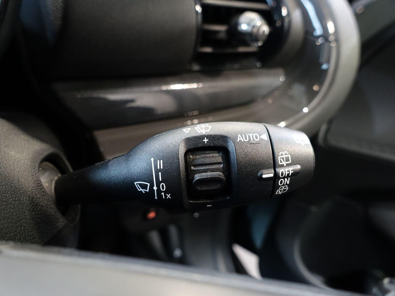 MINI Clubman - Image 27