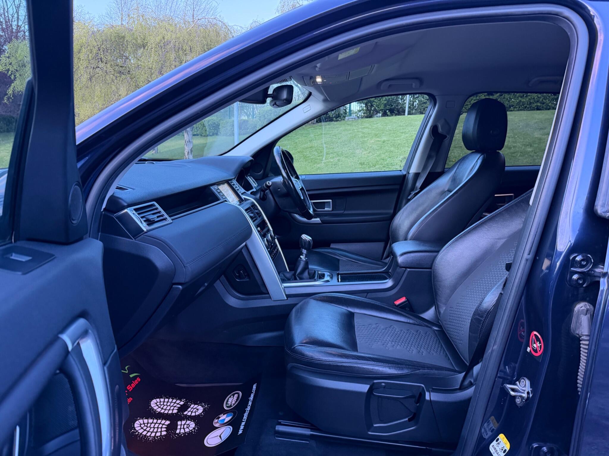 Land Rover DISCOVERY SPORT - Image 37