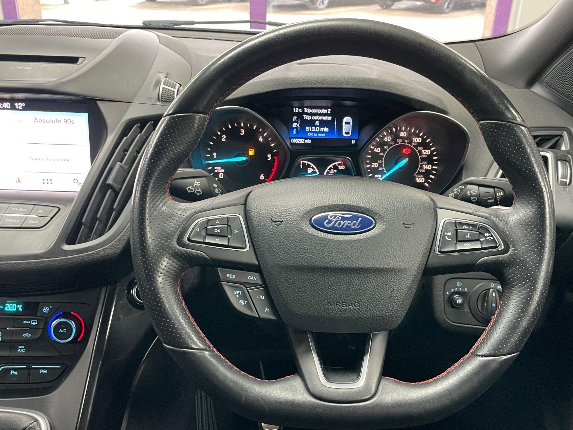Ford Kuga - Image 34