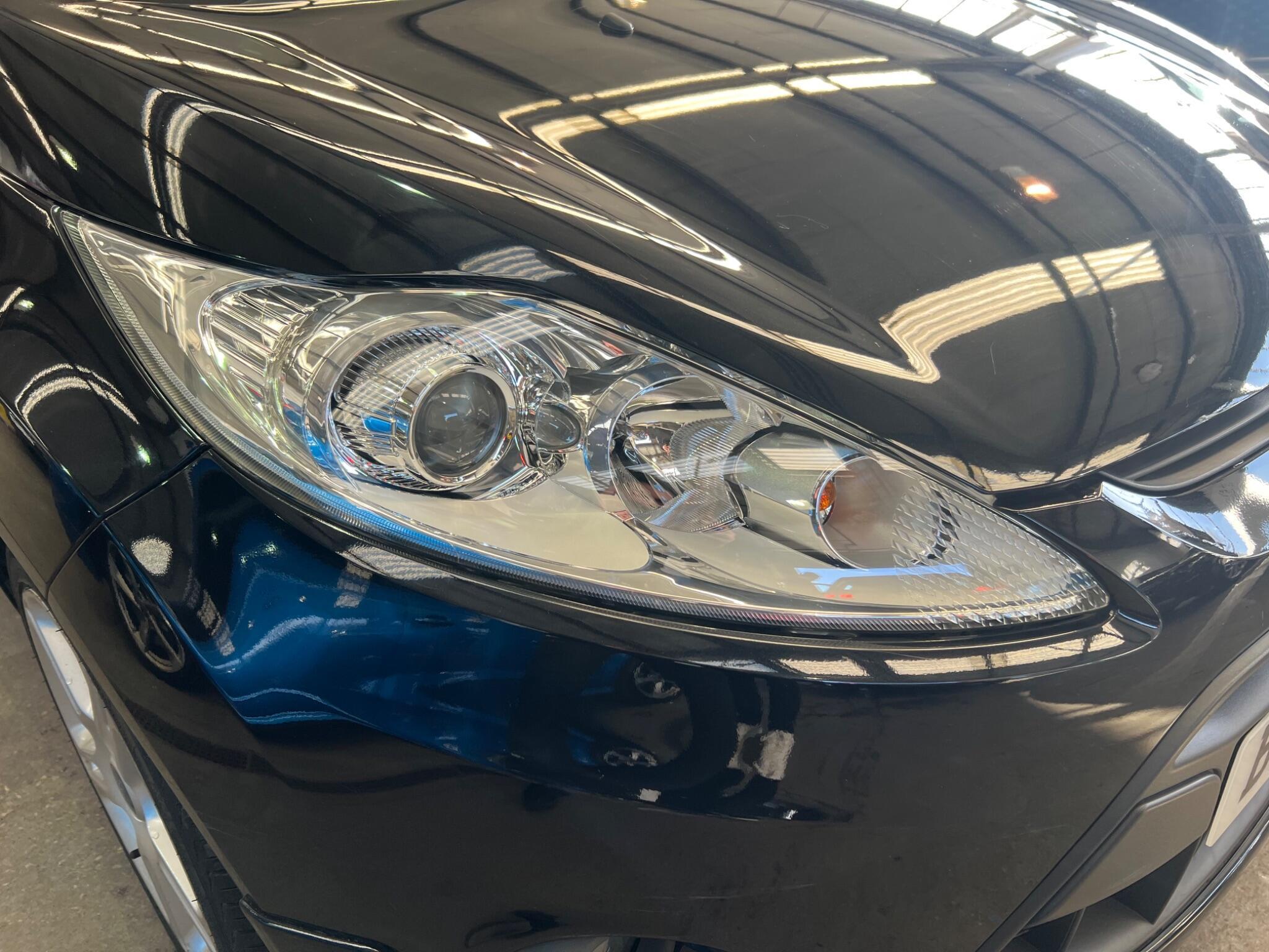 Ford Fiesta - Image 27