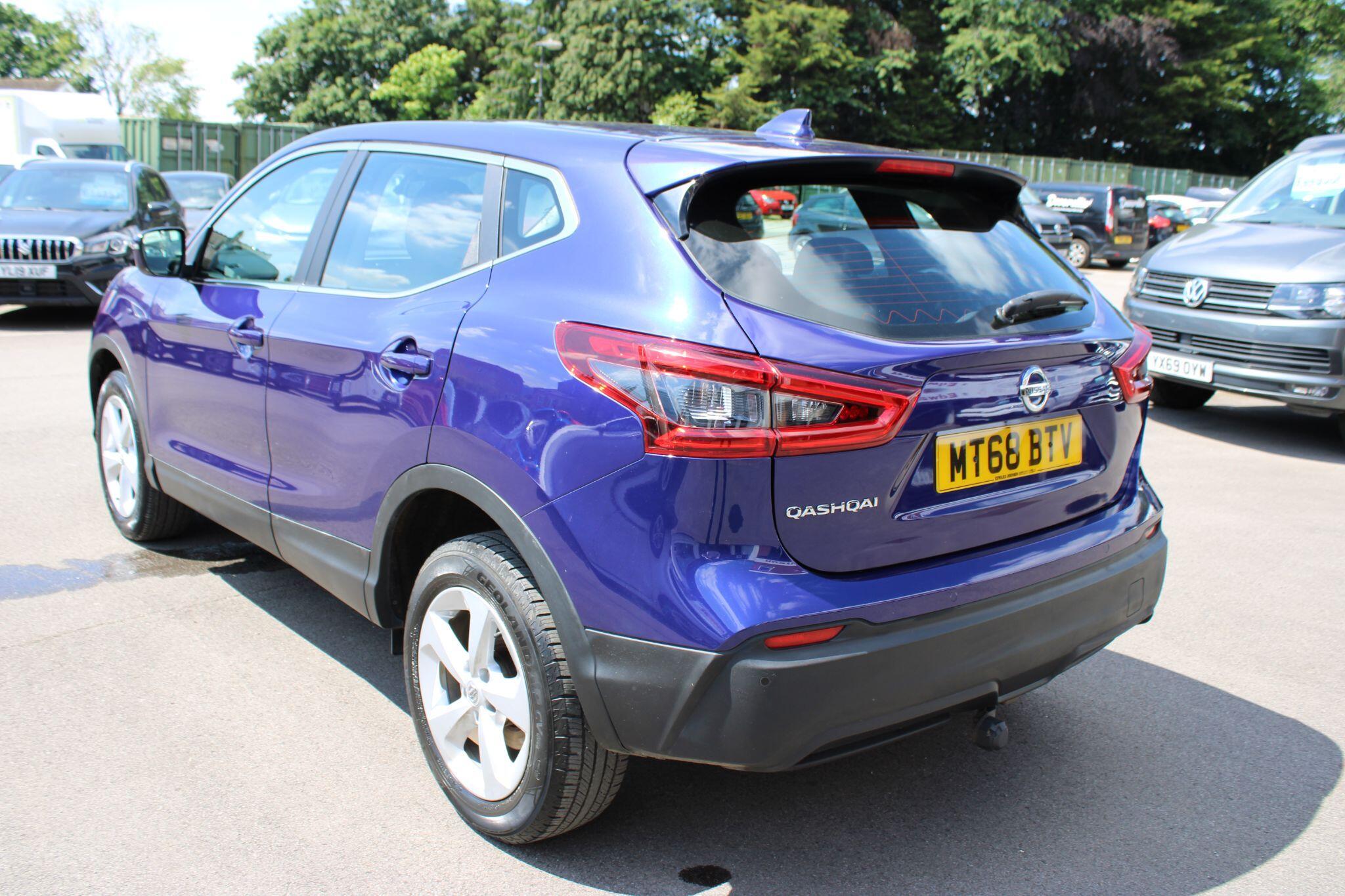 Nissan Qashqai - Image 17
