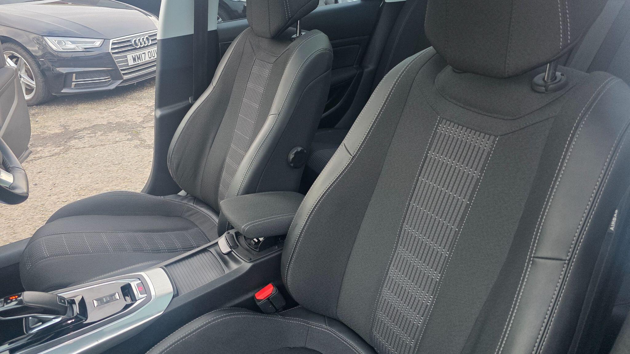 Peugeot 308 SW - Image 31