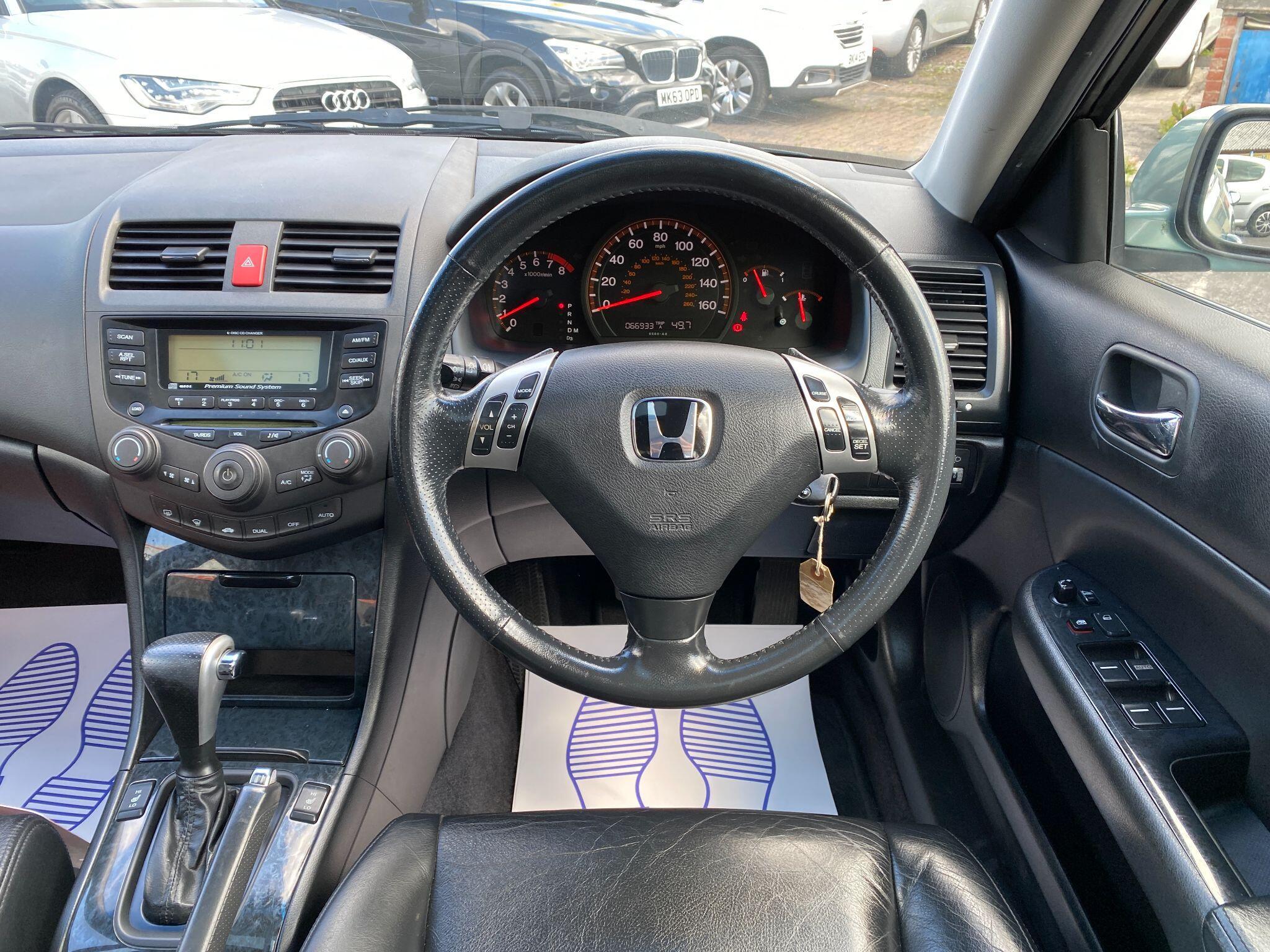 Honda Accord - Image 38