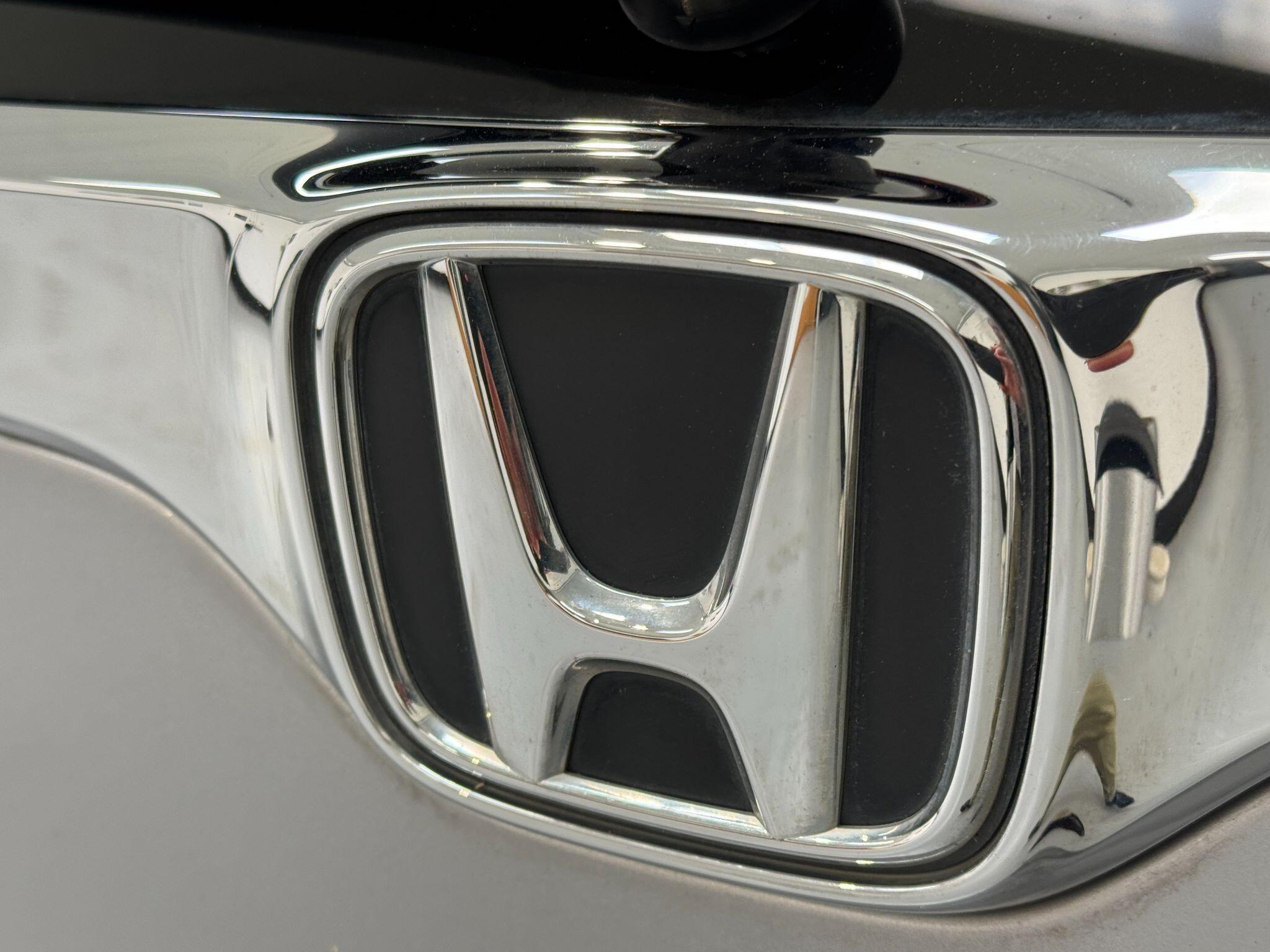 Honda CR-V - Image 61