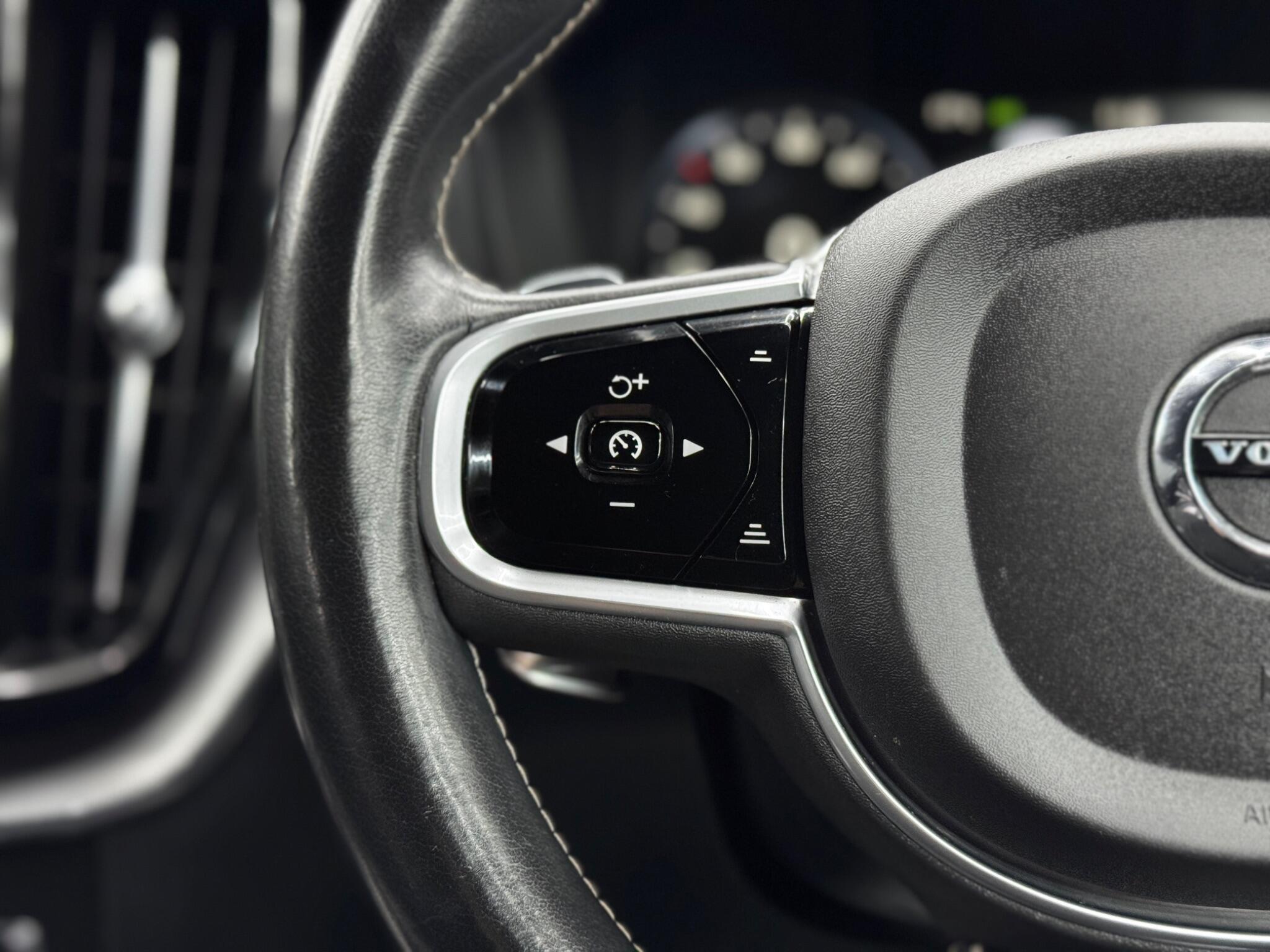 Volvo XC60 - Image 20