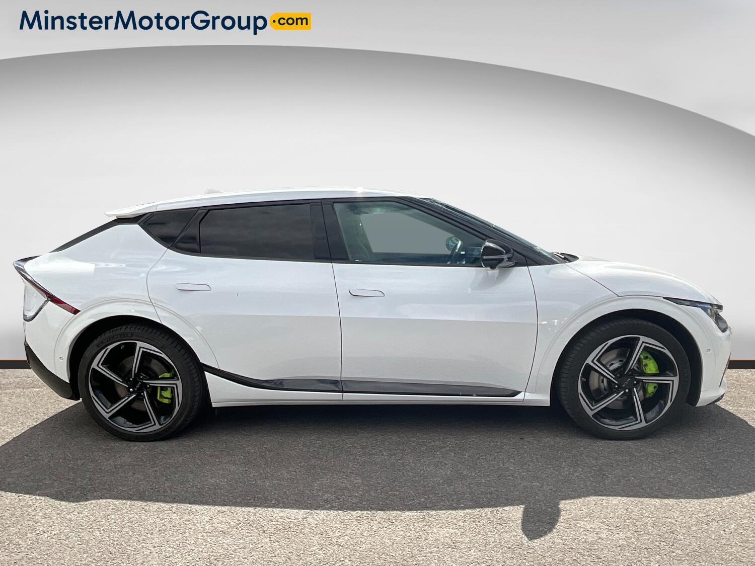 Kia EV6 - Image 2