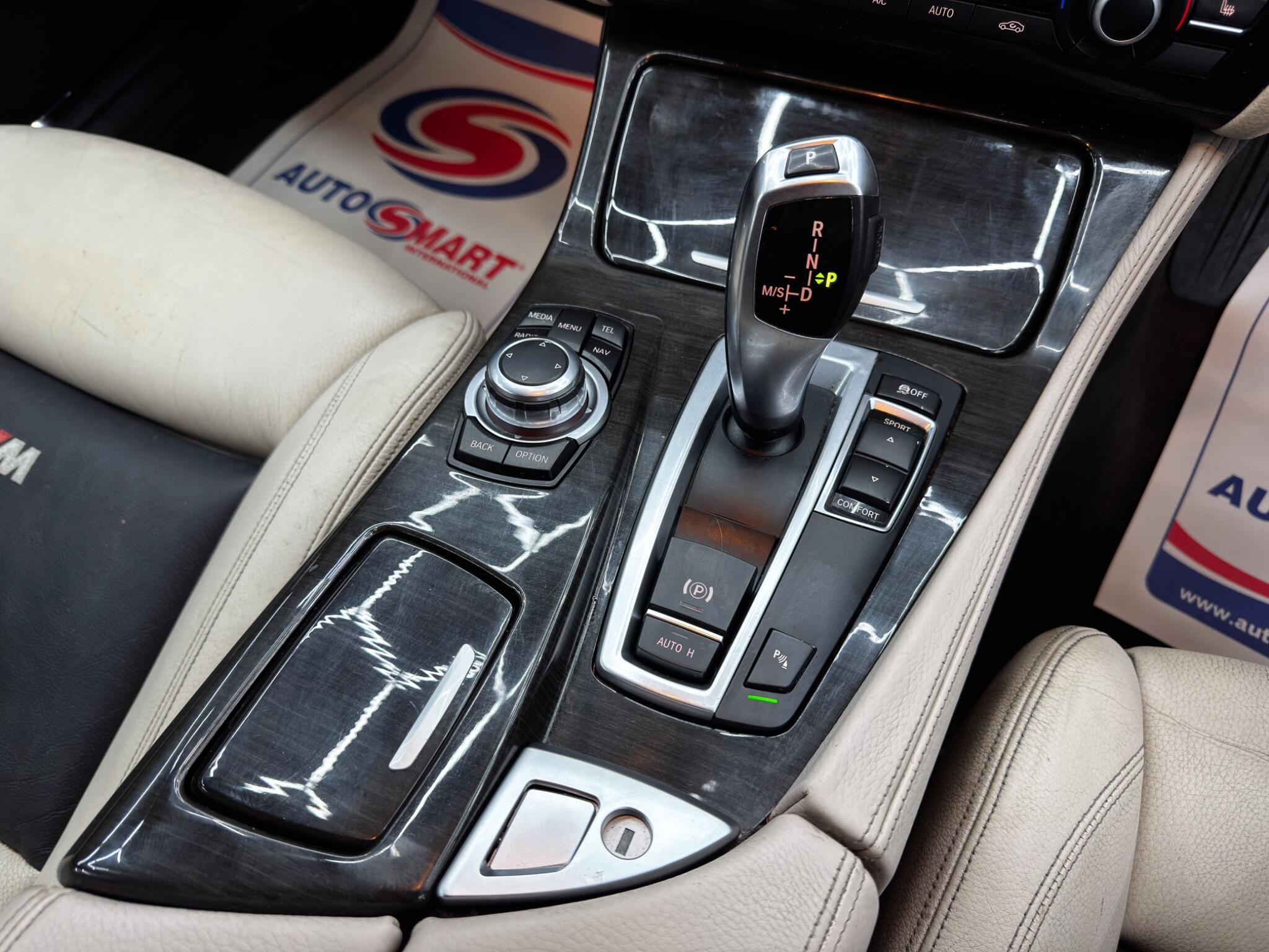 BMW 5 Series - Image 24