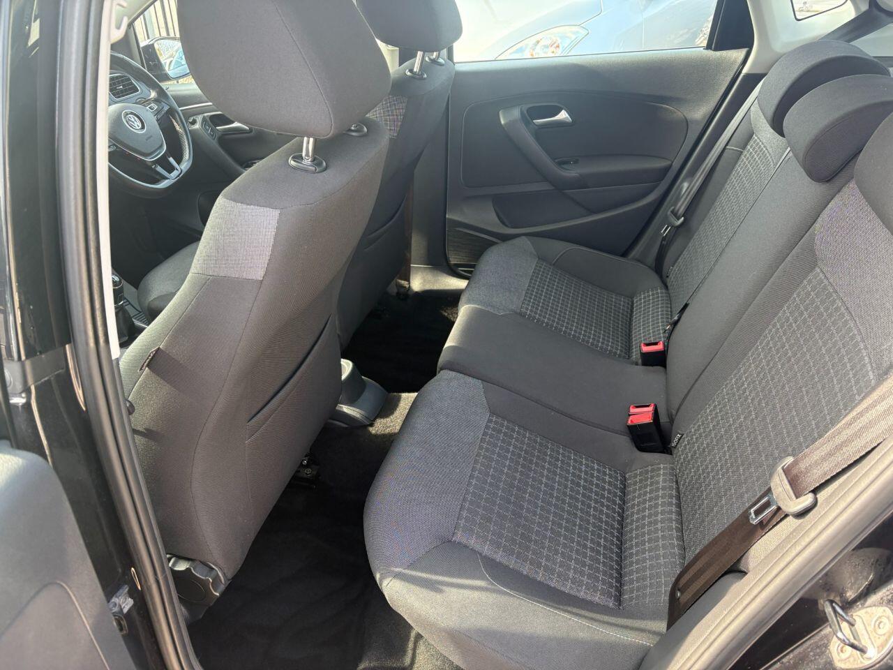 Volkswagen Polo - Image 19