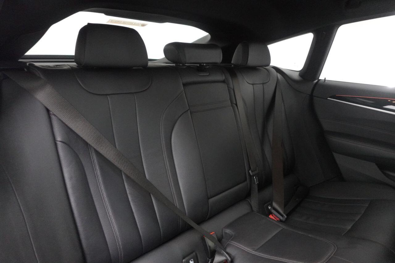 BMW 6 SERIES GRAN TURISMO - Image 17