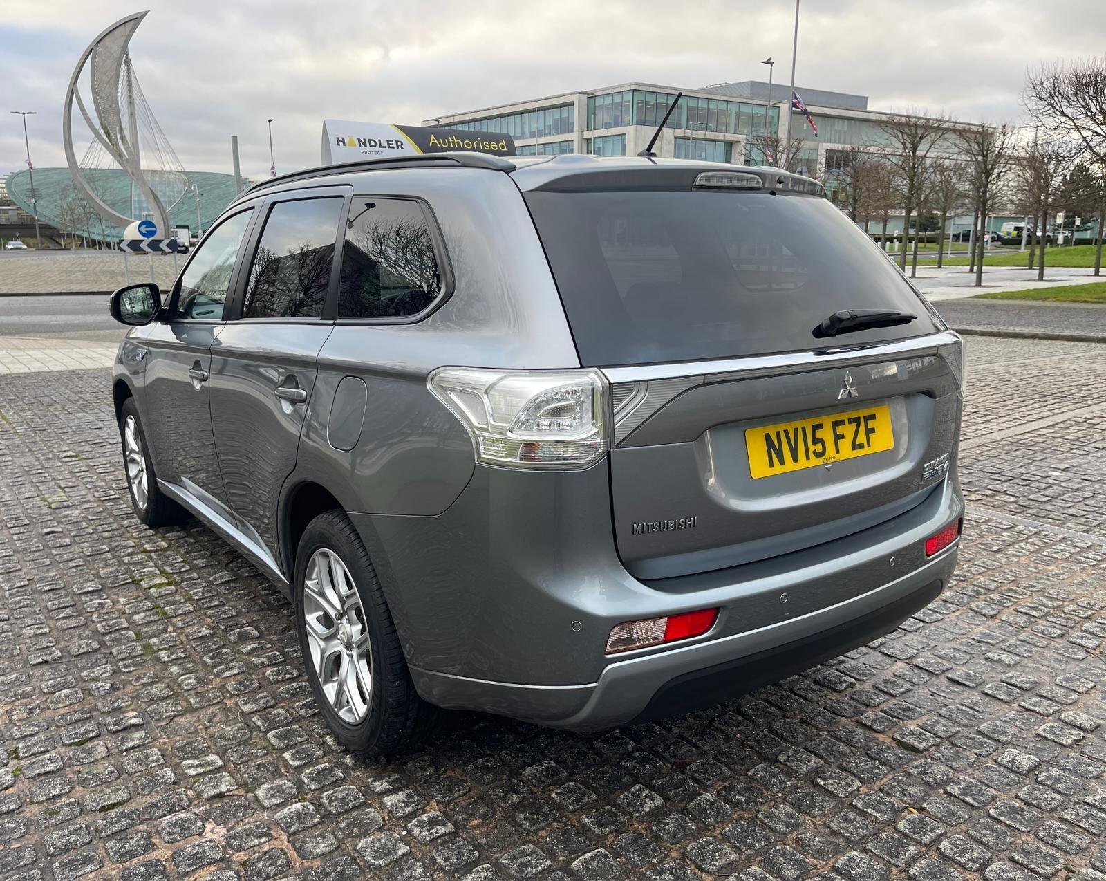 Mitsubishi Outlander - Image 3