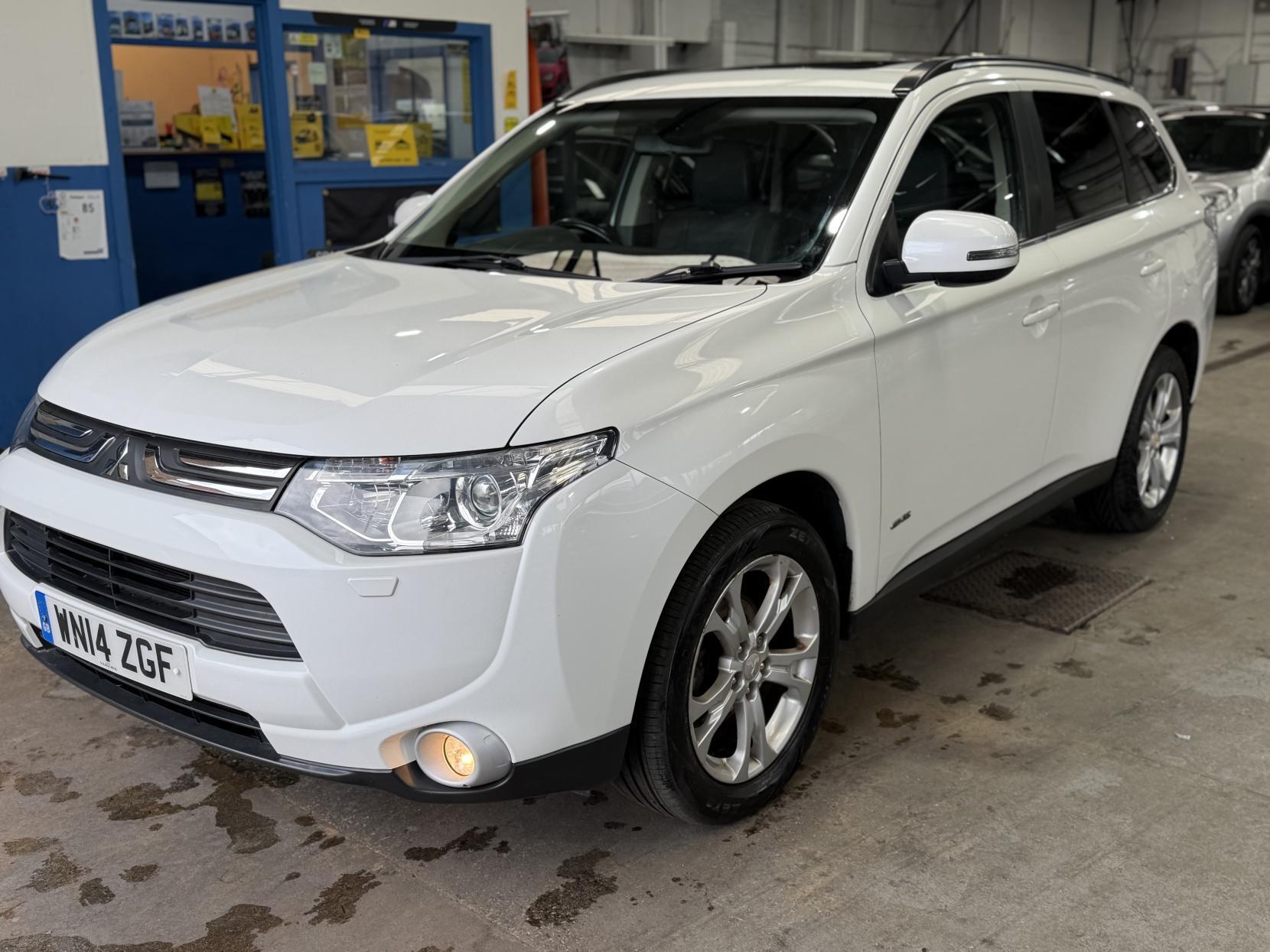 Mitsubishi Outlander - Image 3