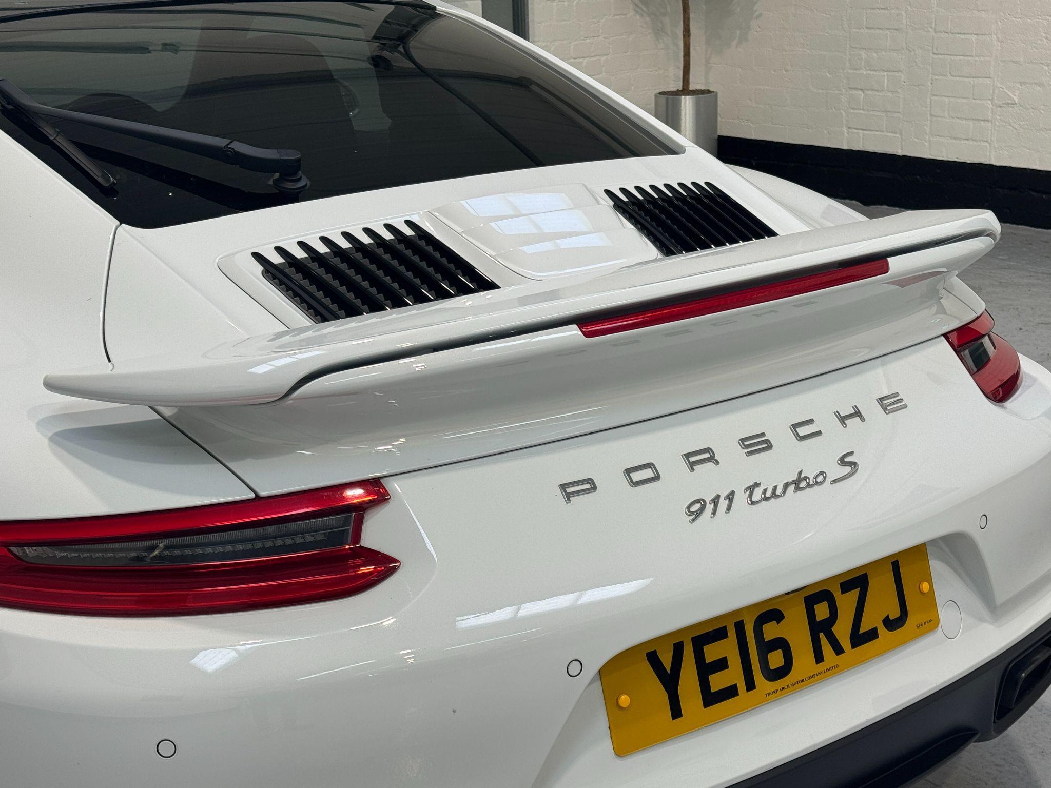 Porsche 911 - Image 71