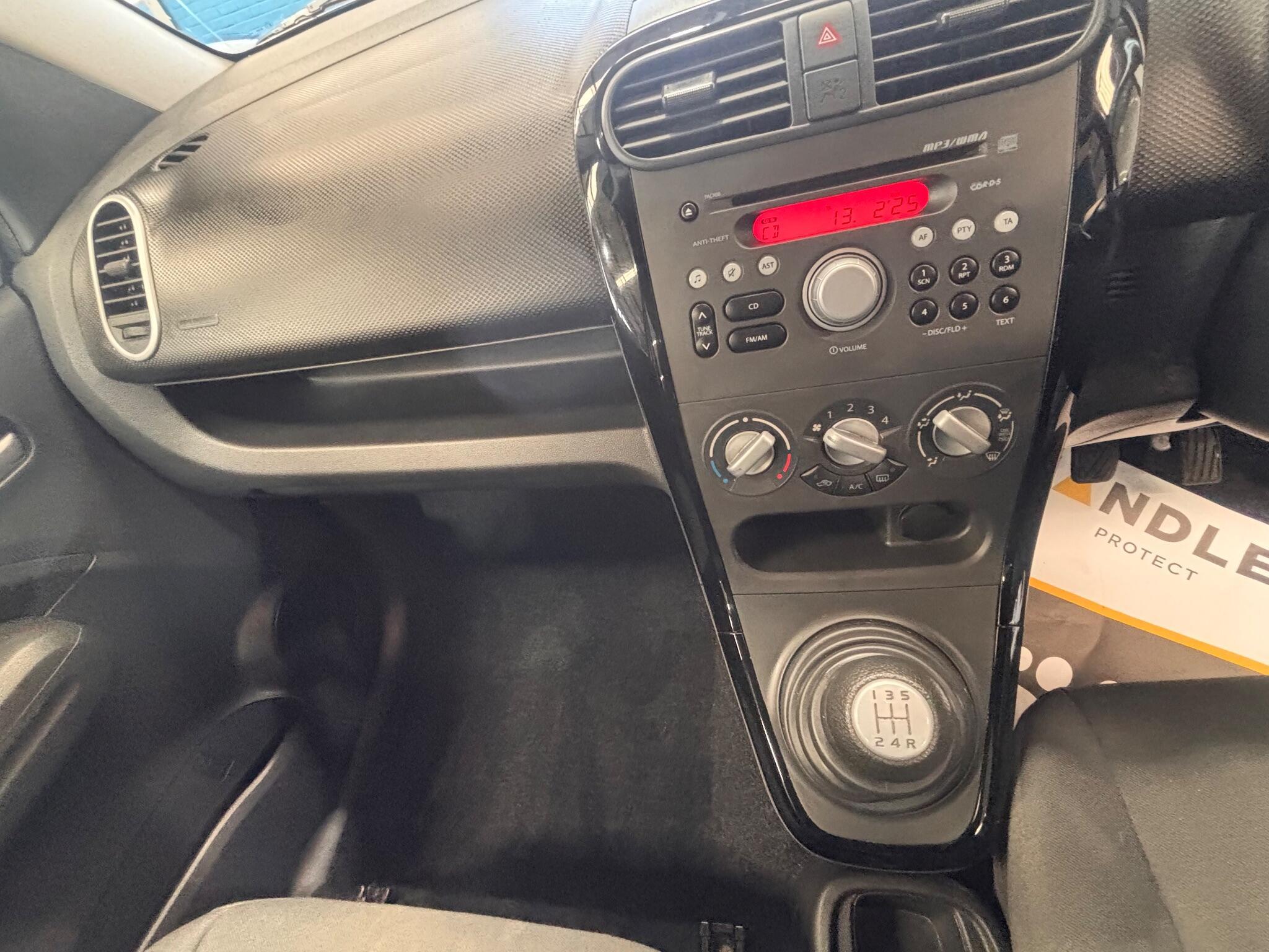 Suzuki Splash - Image 16