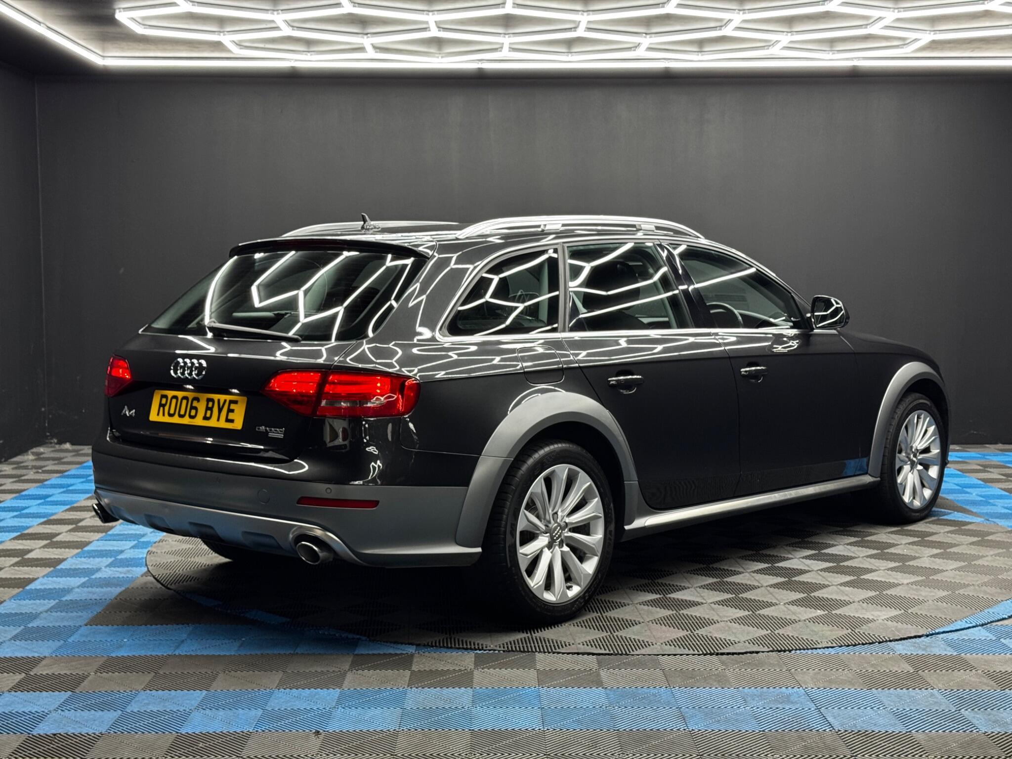 Audi A4 ALLROAD - Image 5