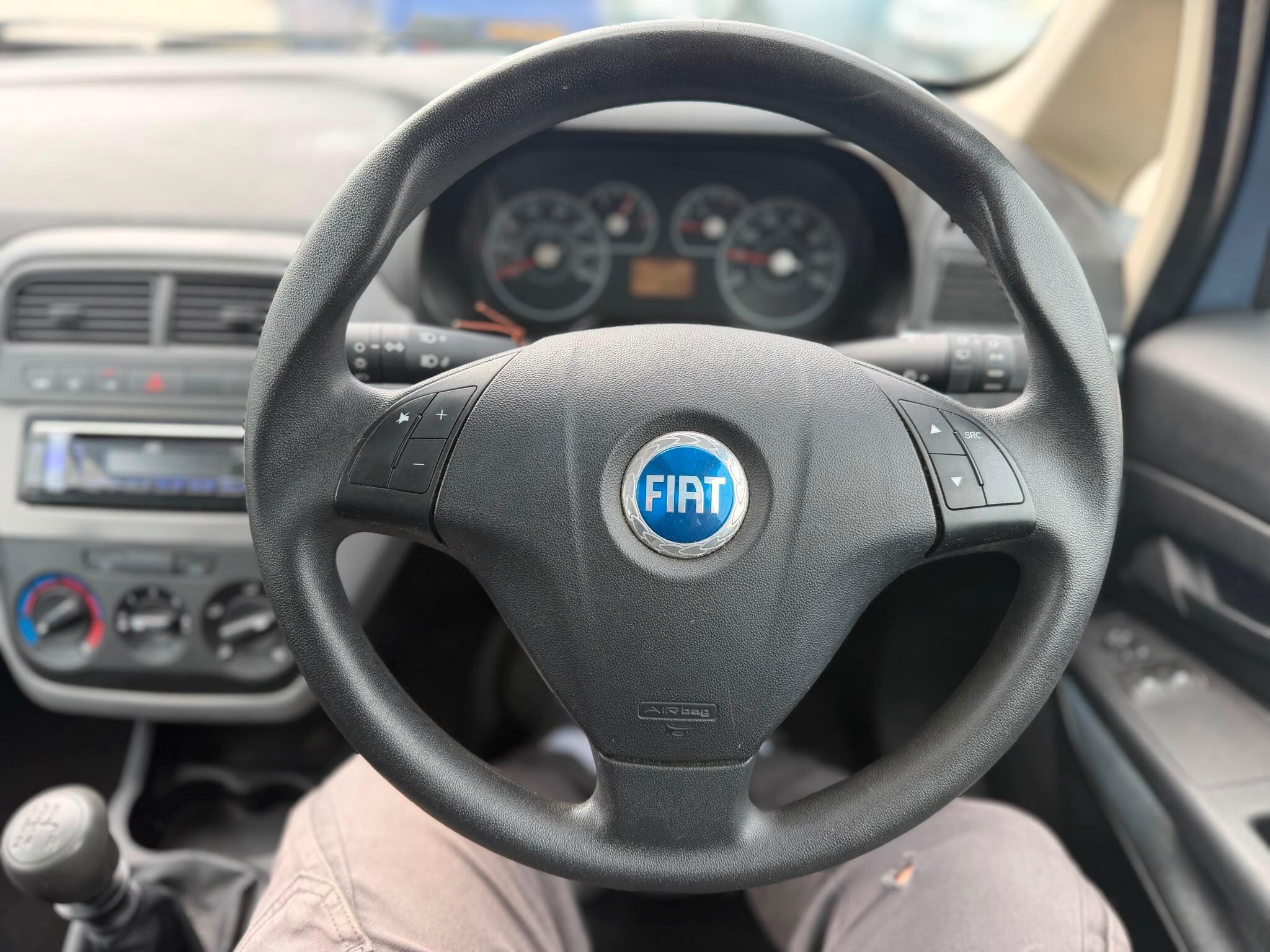 Fiat Grande Punto - Image 16