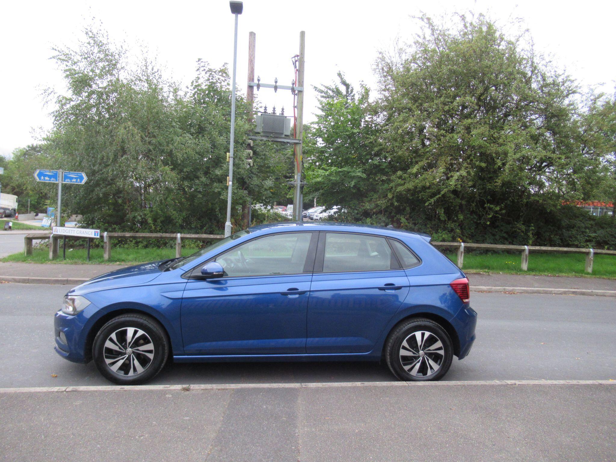 Volkswagen Polo - Image 5