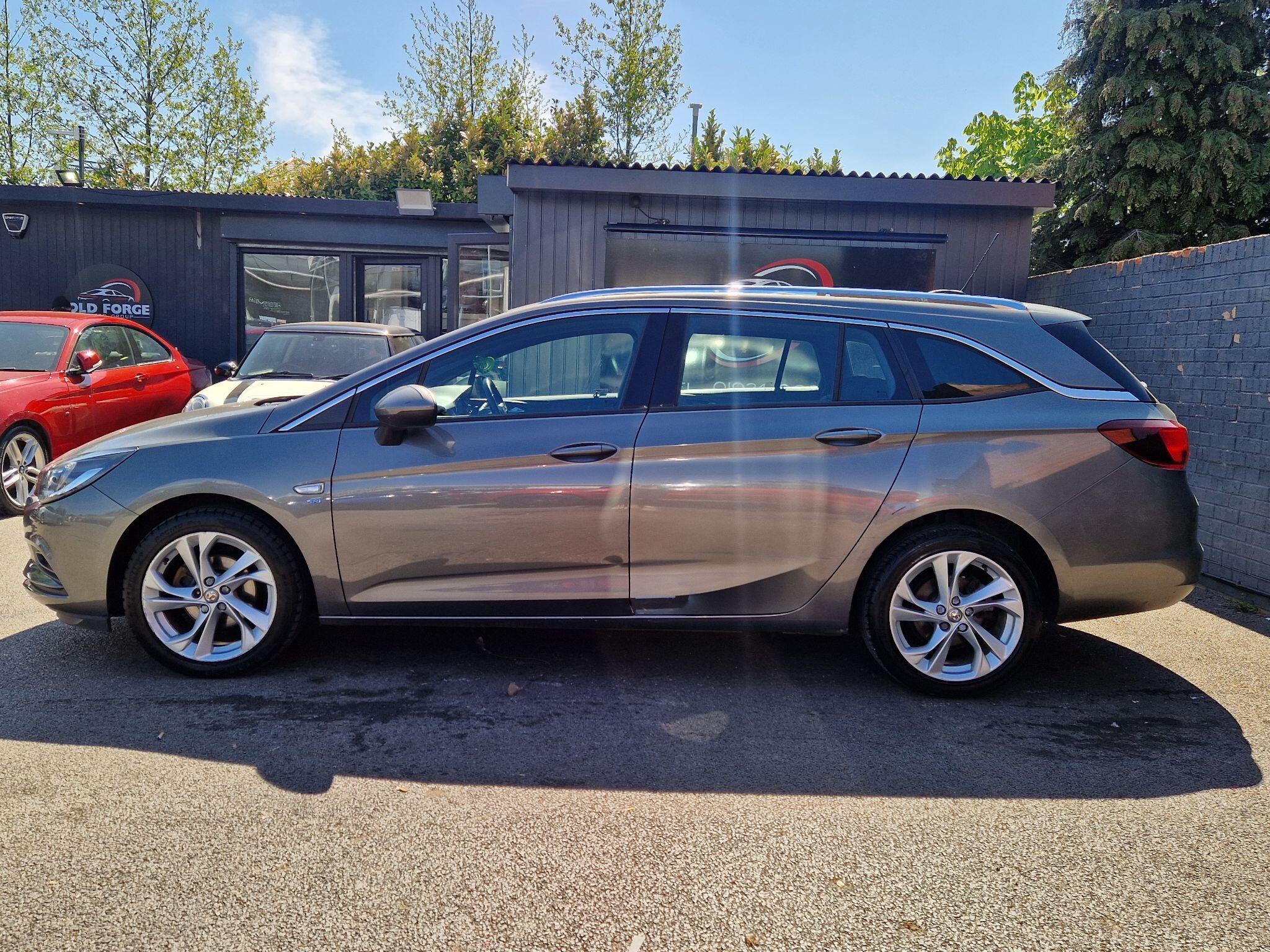 Vauxhall Astra - Image 6