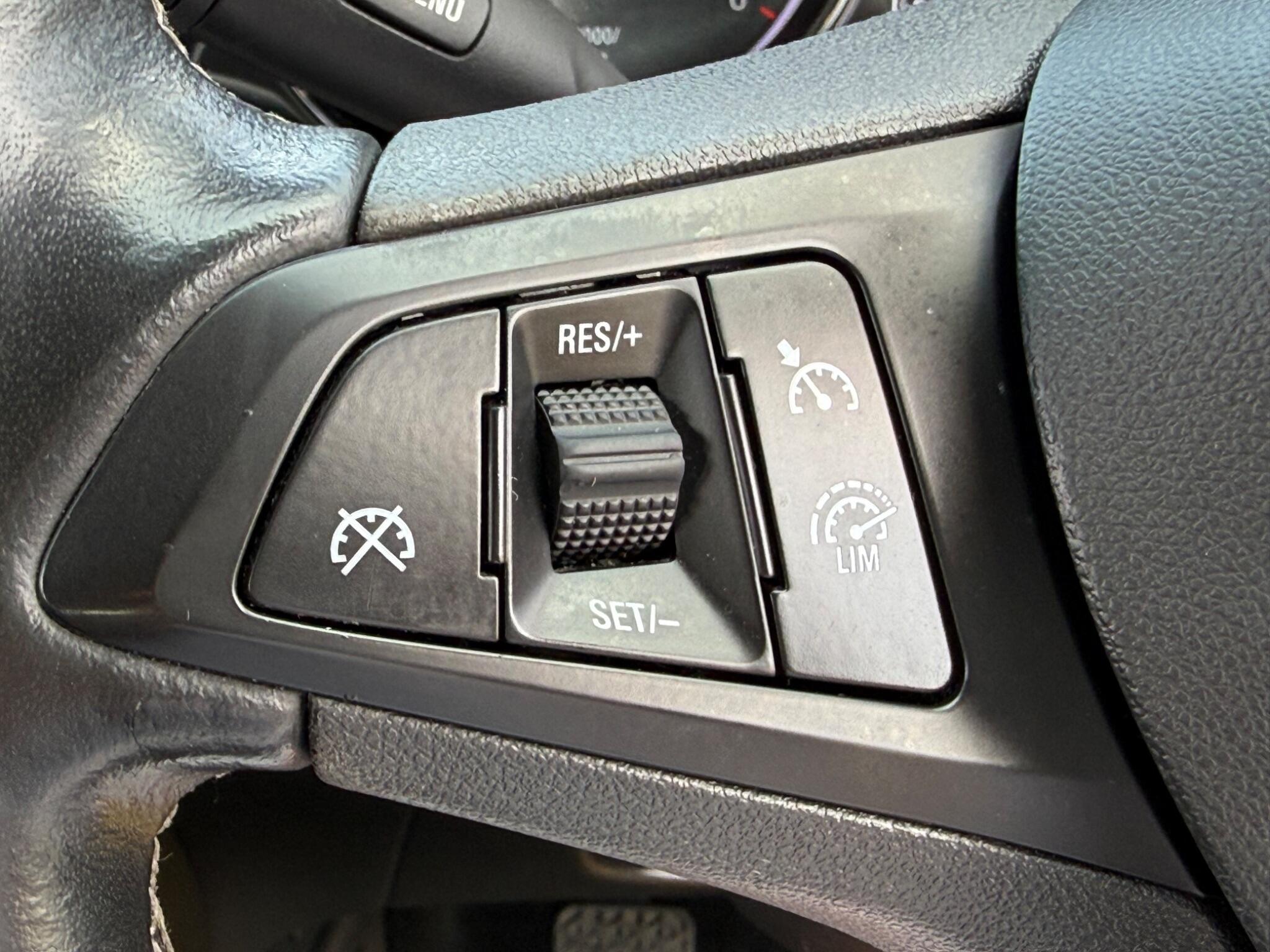 Vauxhall Astra - Image 20