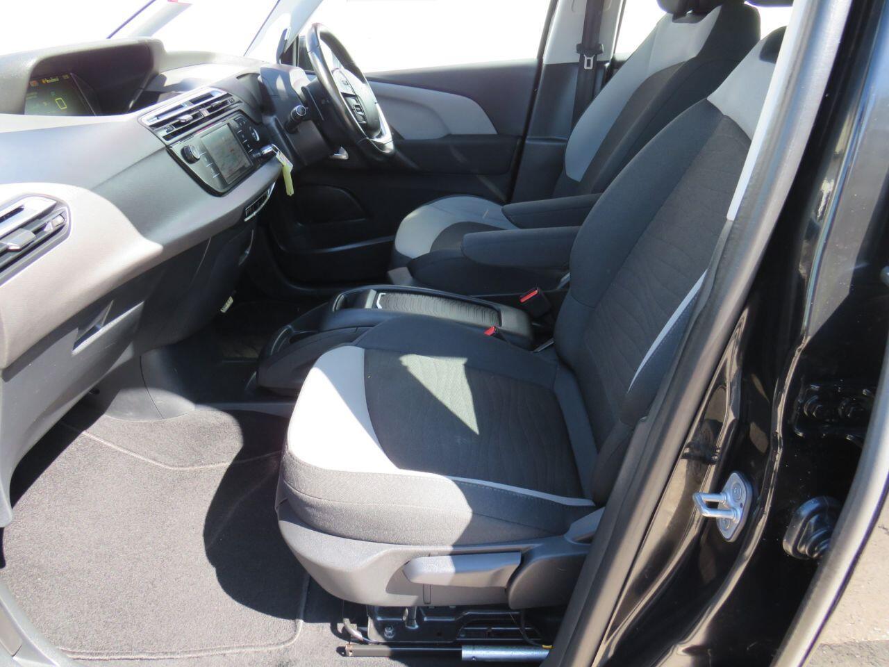 Citroen Grand C4 Picasso - Image 10