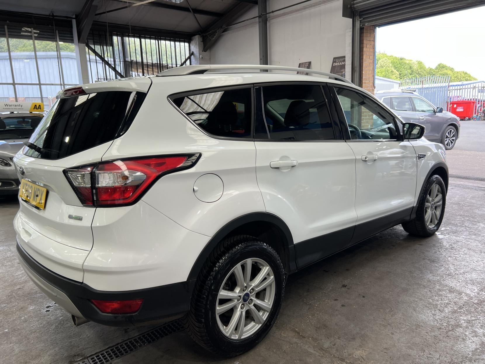 Ford Kuga - Image 5