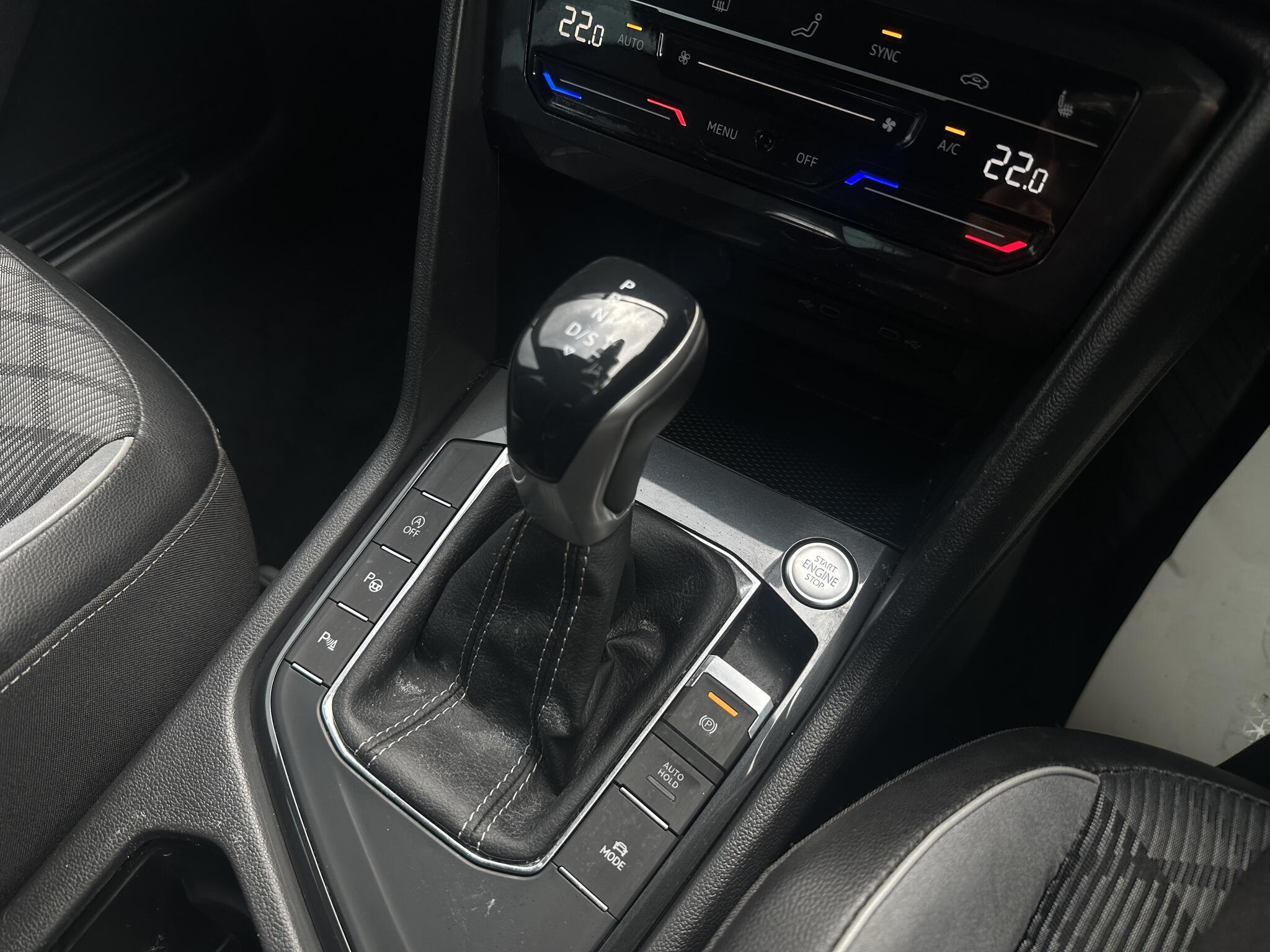Volkswagen Tiguan - Image 20