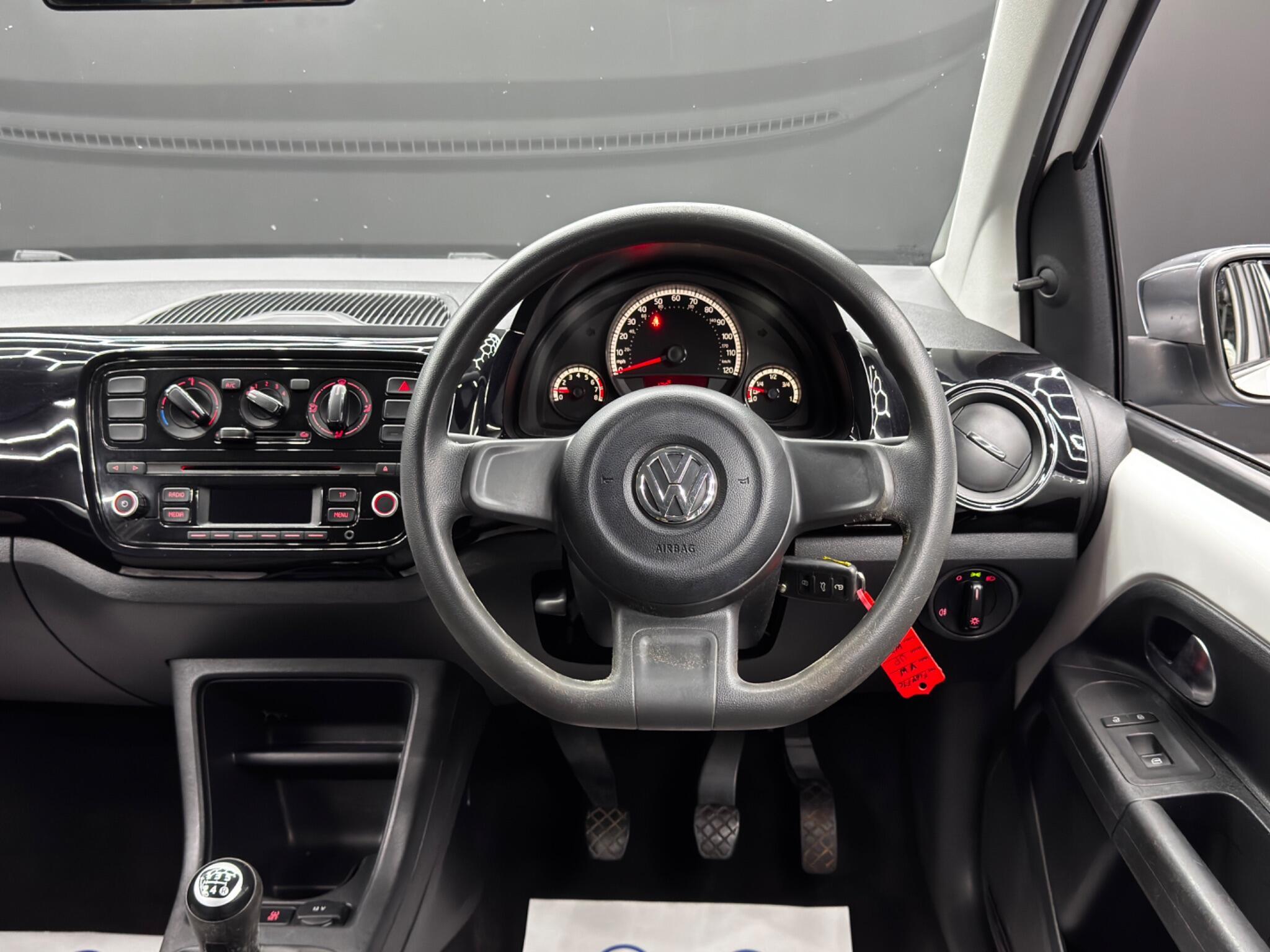 Volkswagen up! - Image 17