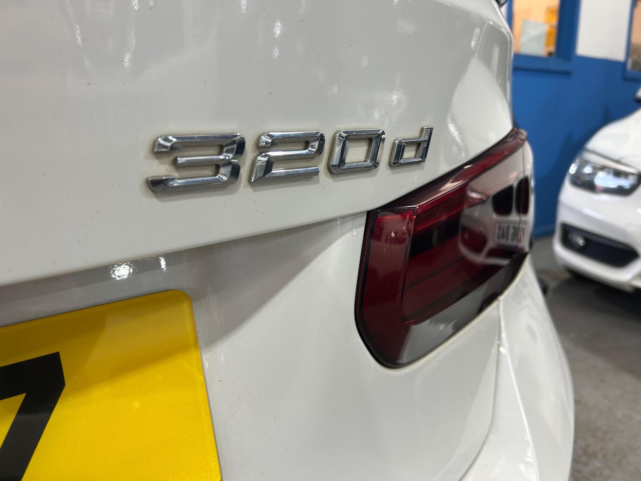 BMW 3 Series - Image 34